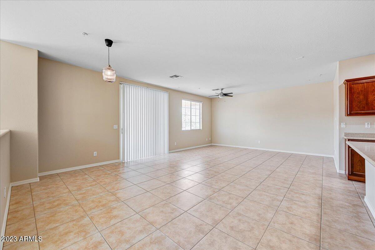 2134 W TALLGRASS Trail # 215