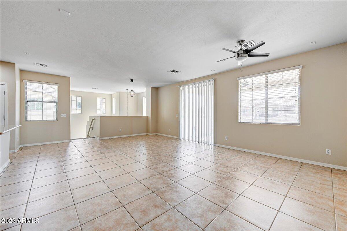 2134 W TALLGRASS Trail # 215