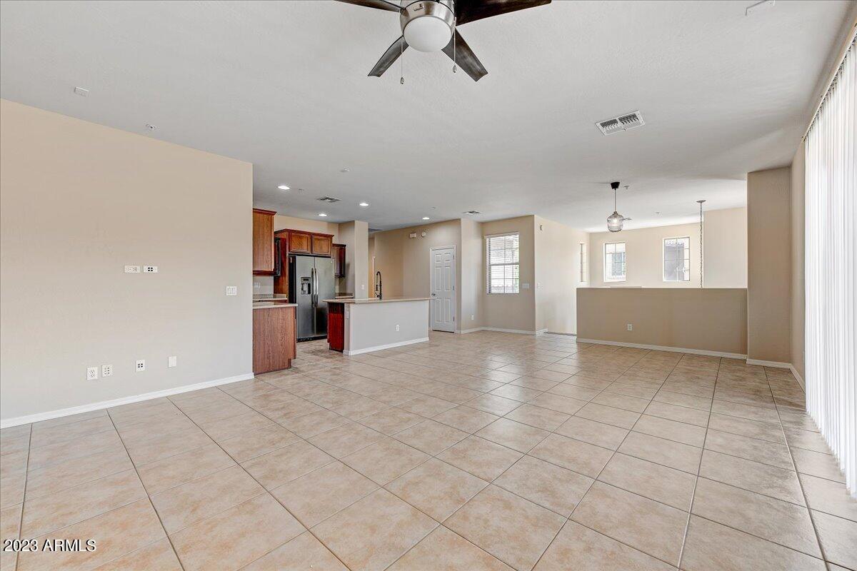 2134 W TALLGRASS Trail # 215