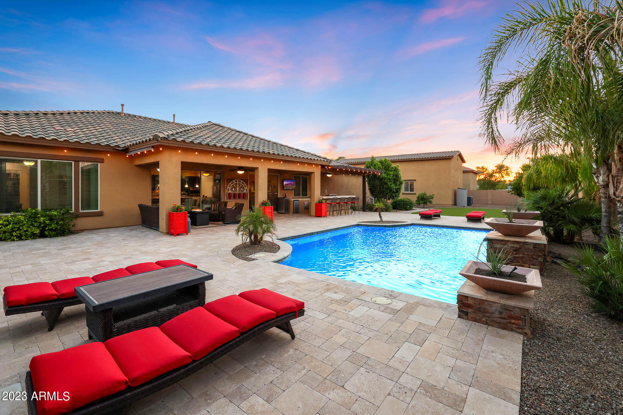 7052 E IVYGLEN Circle