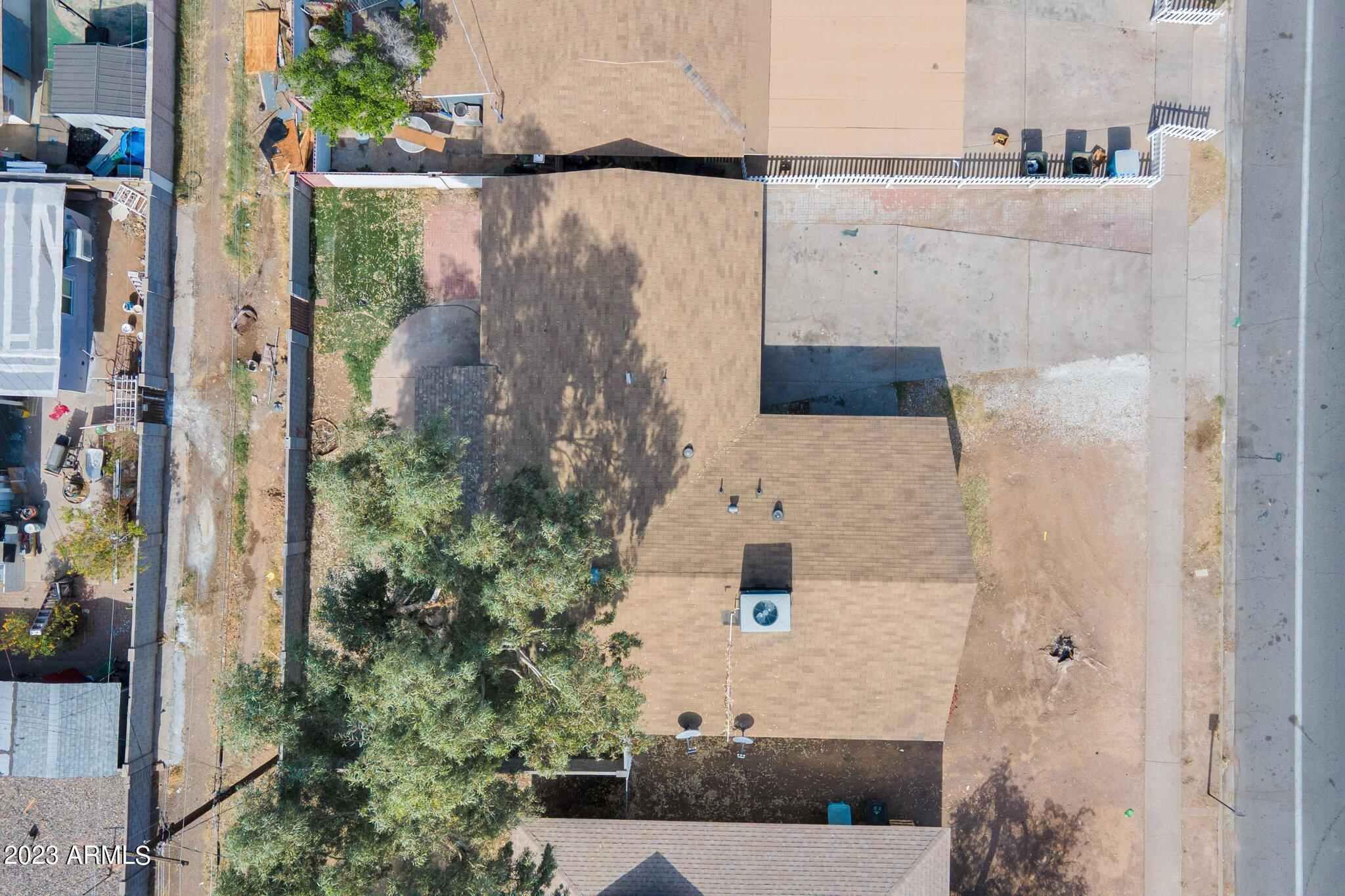 4744 N 39TH Avenue