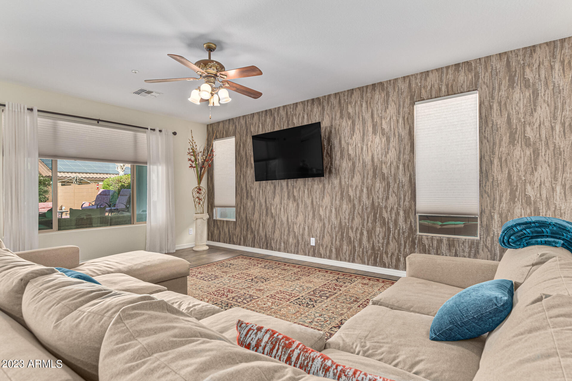 14894 W LUNA Circle