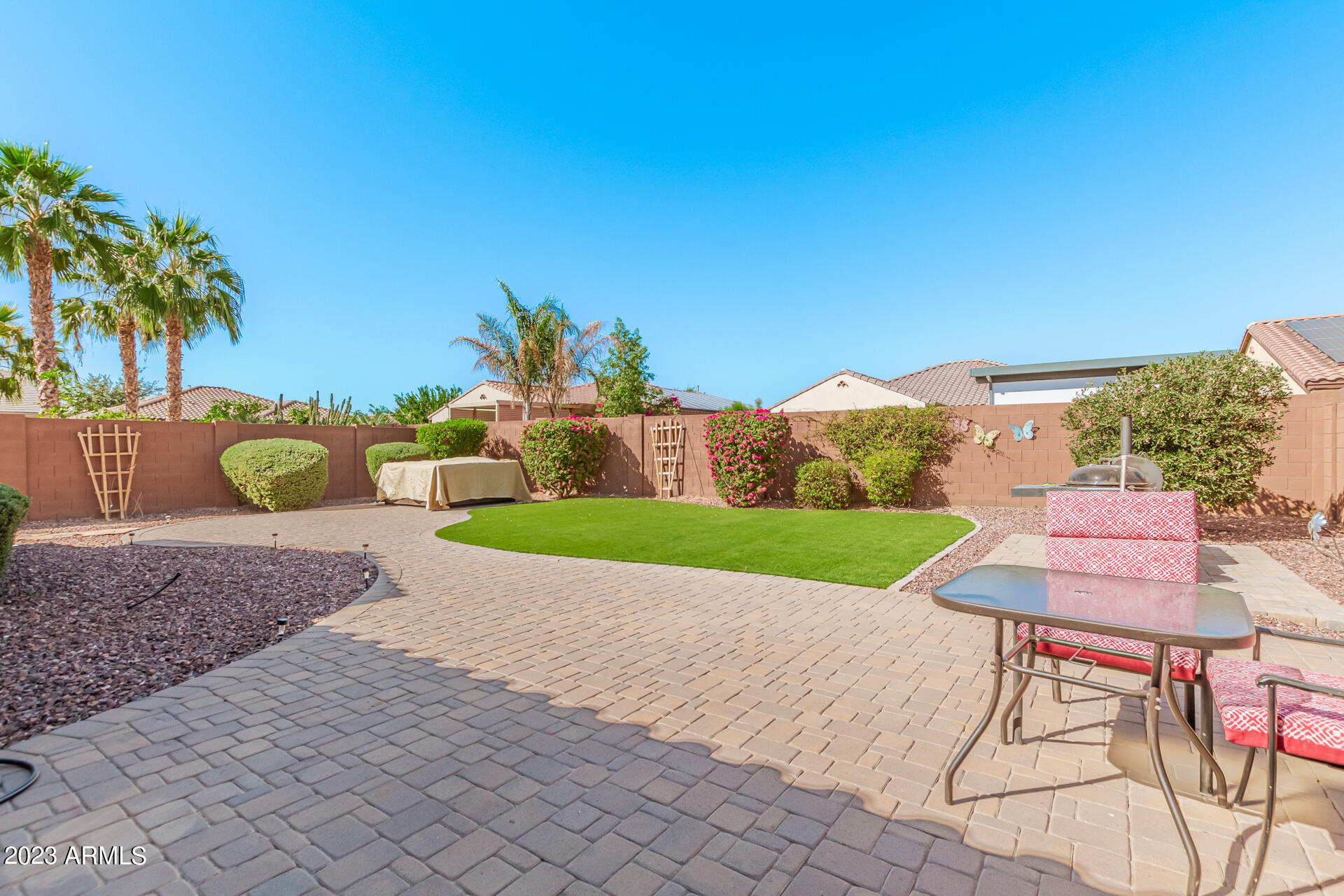 14894 W LUNA Circle