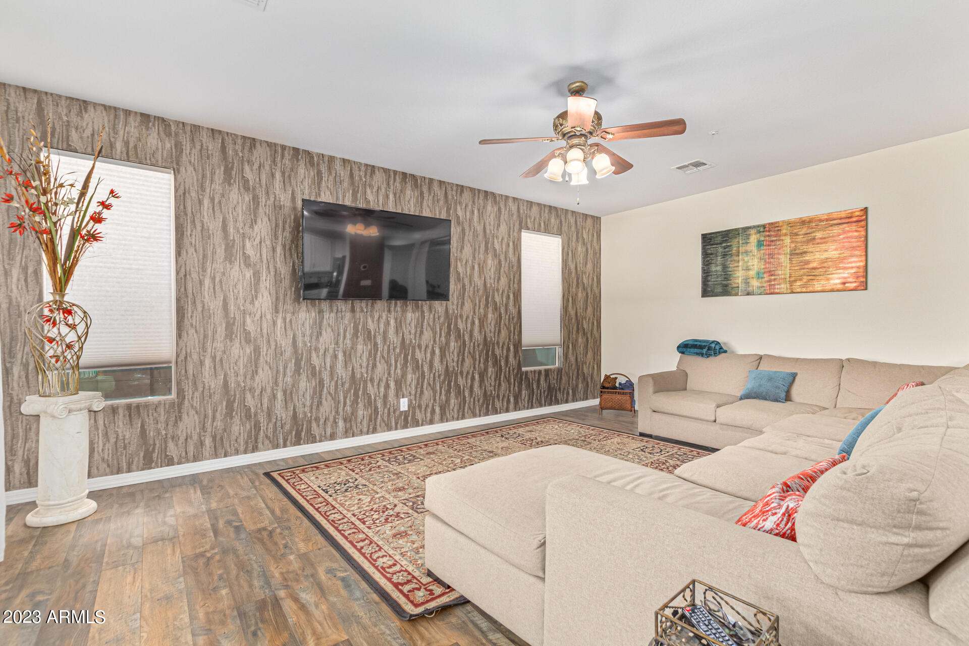 14894 W LUNA Circle