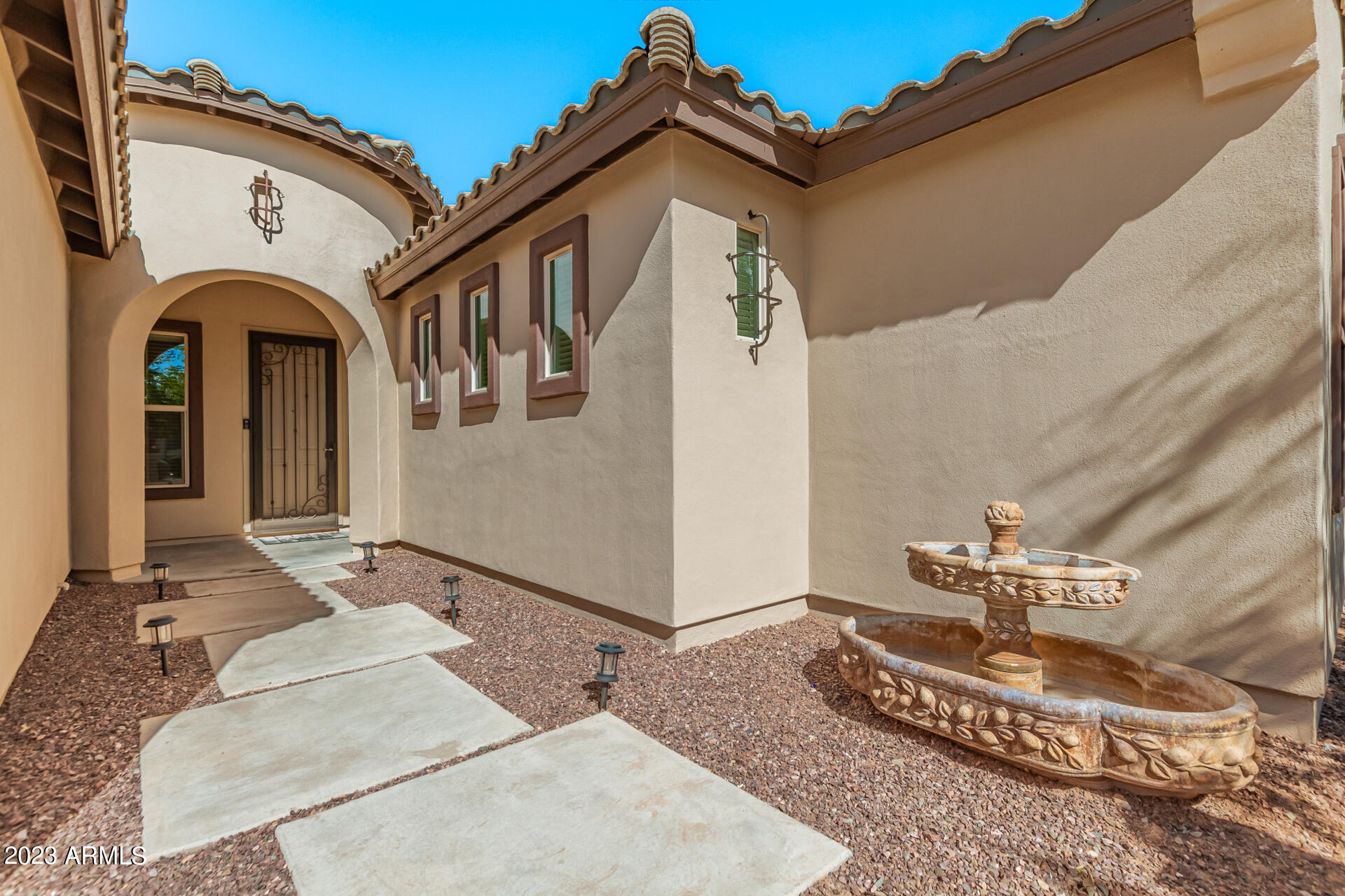 14894 W LUNA Circle