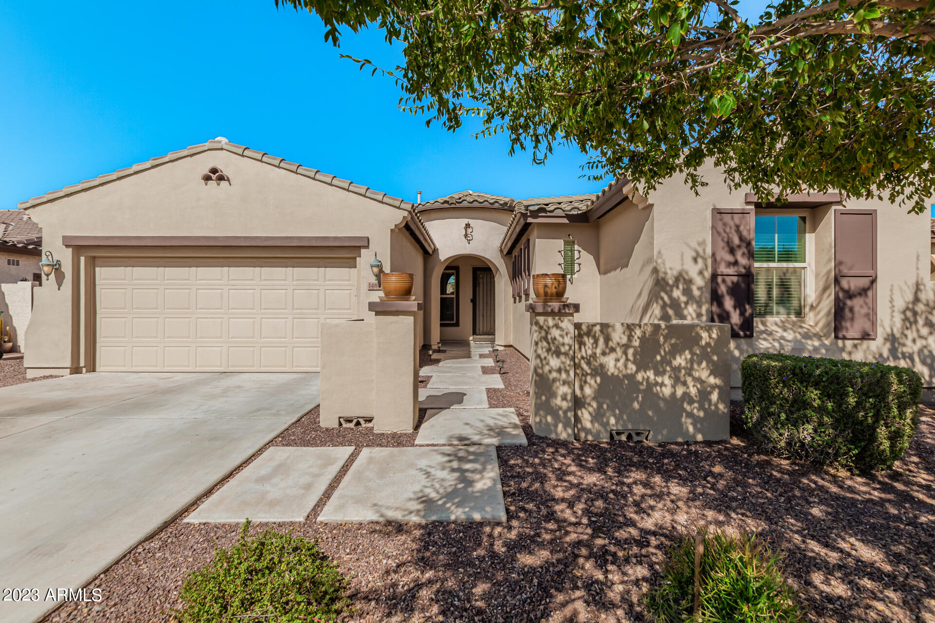 14894 W LUNA Circle