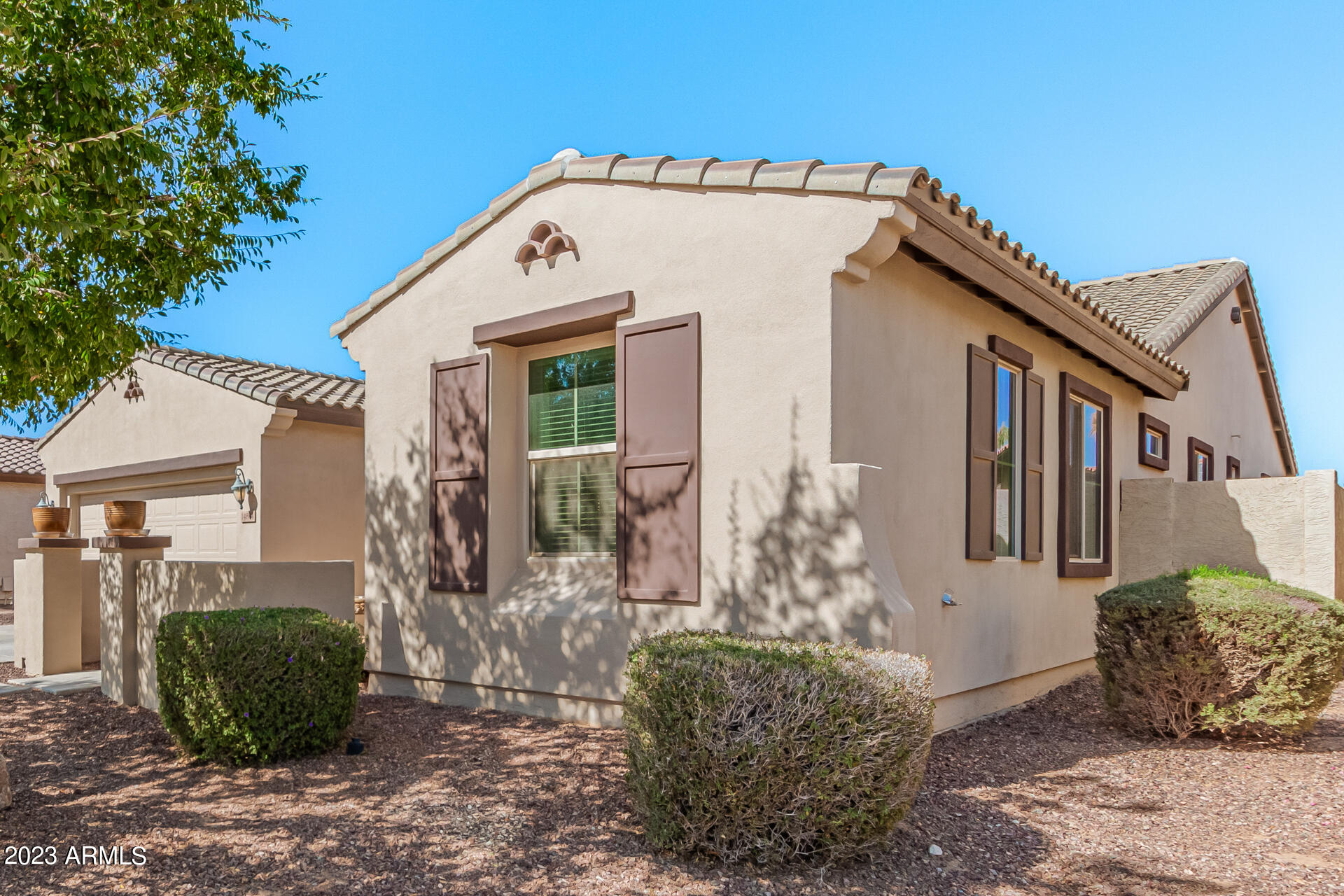 14894 W LUNA Circle