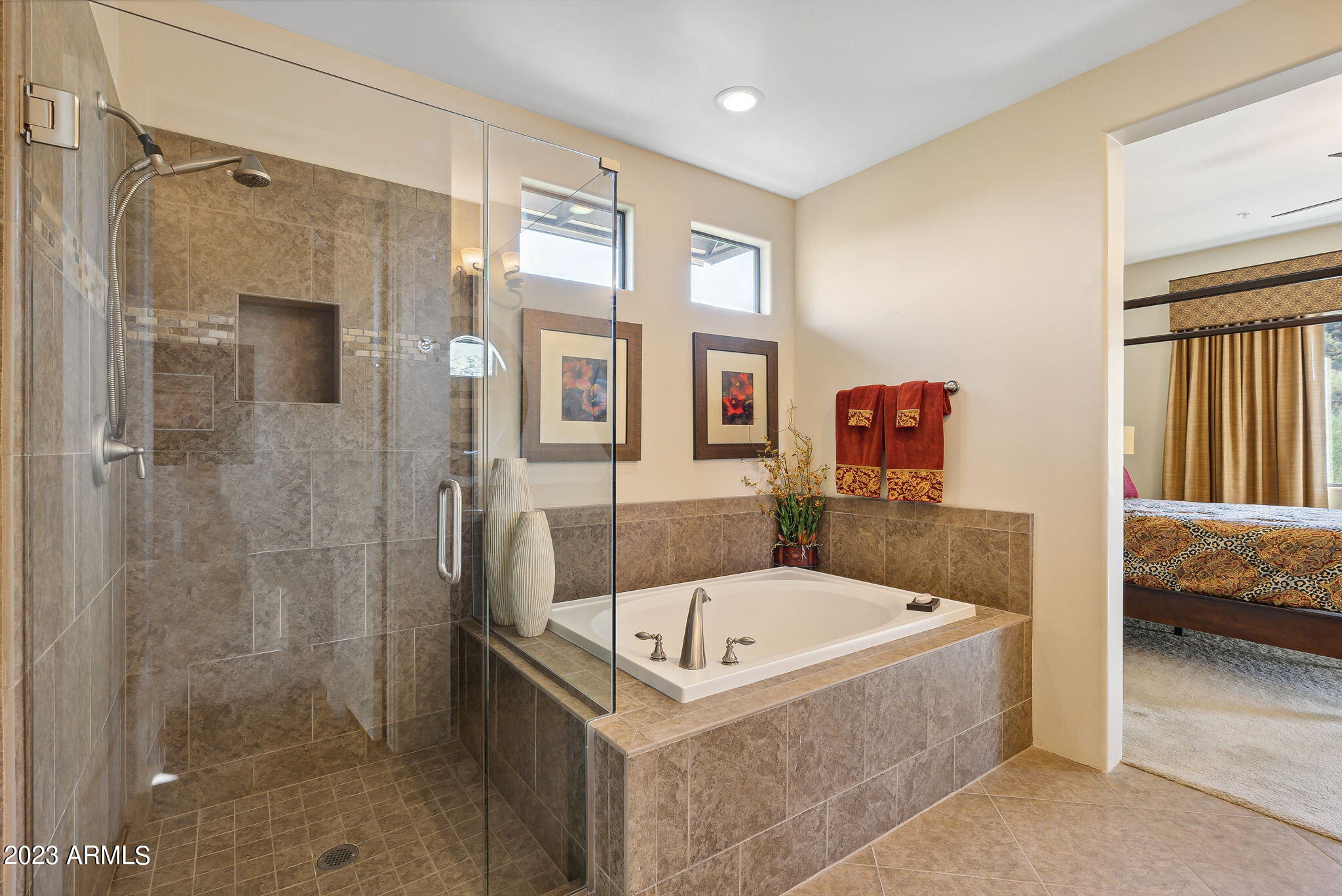 36600 N CAVE CREEK Road Unit: 6D