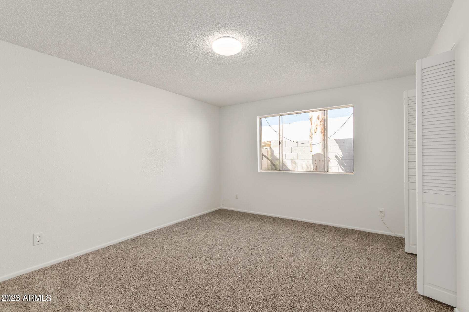 1725 N DATE -- # 69