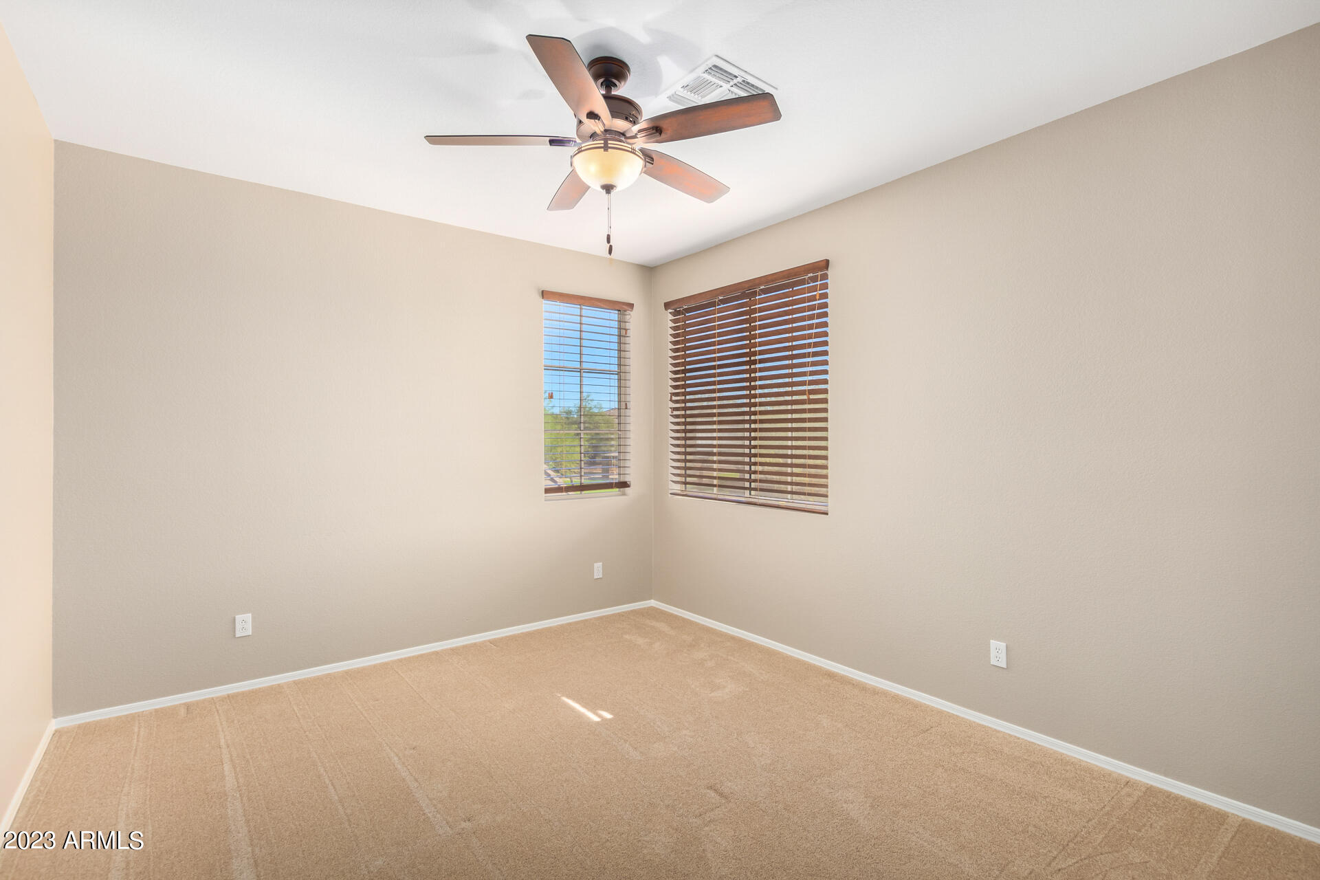 41008 N CROCKETT Trail