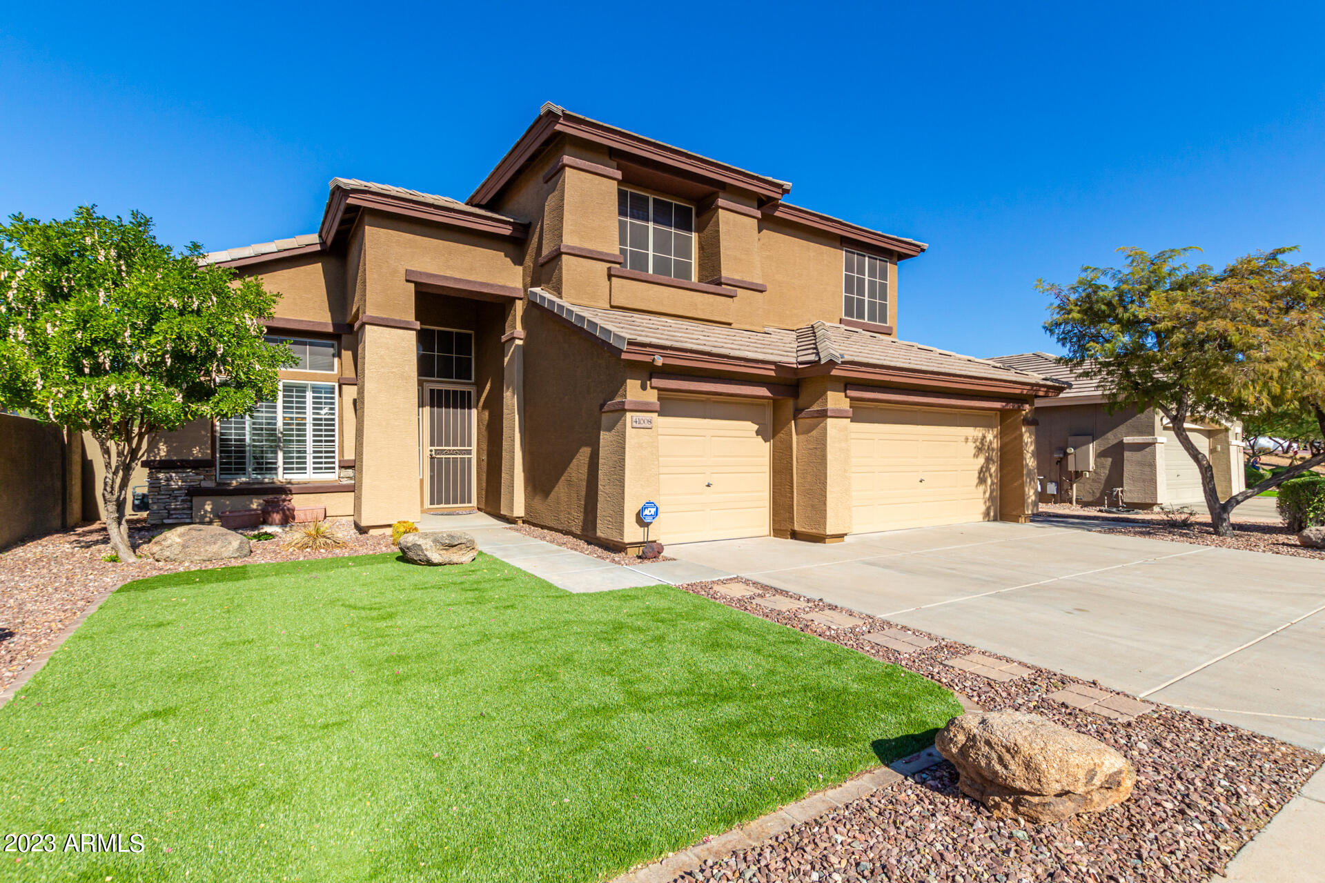 41008 N CROCKETT Trail