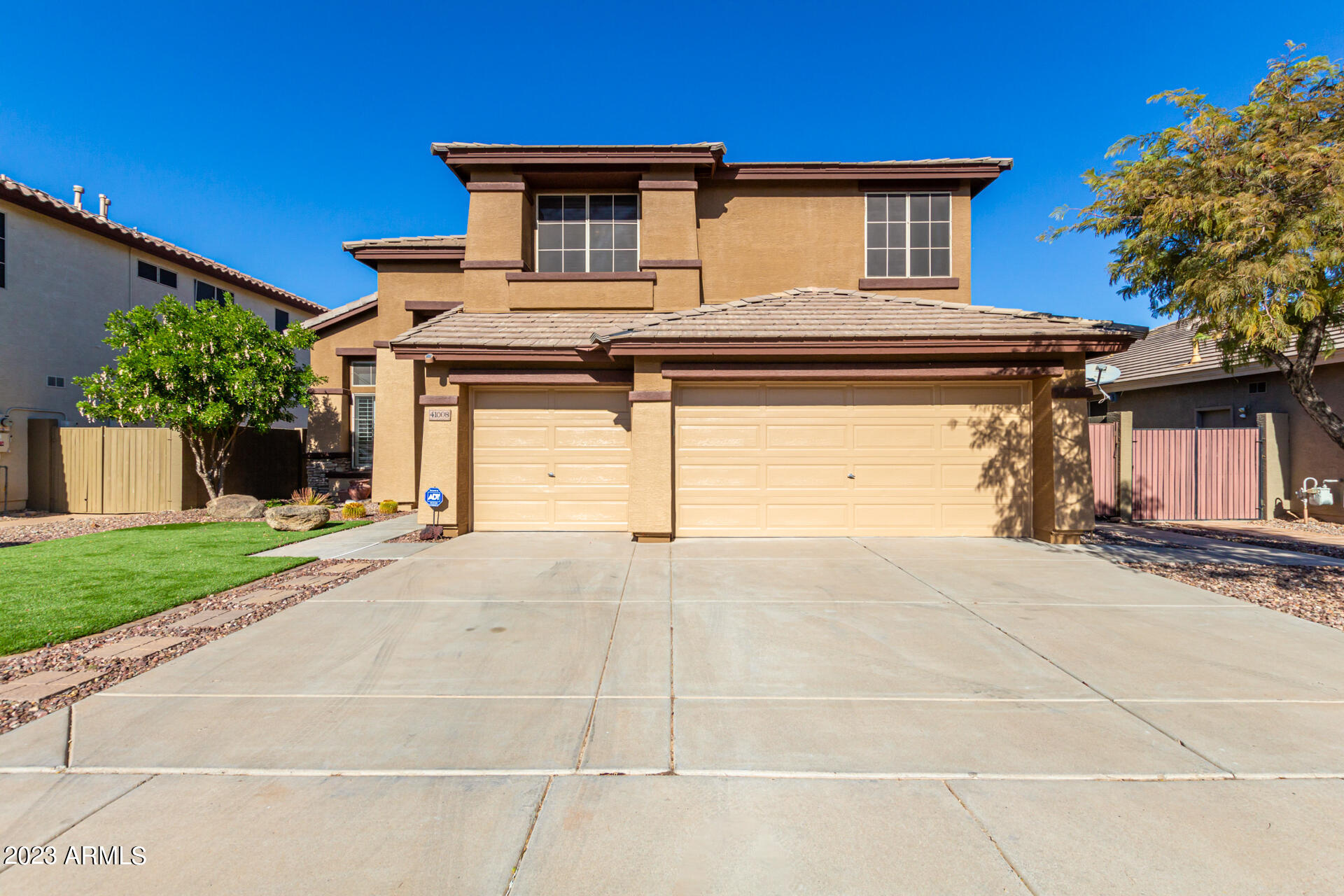 41008 N CROCKETT Trail
