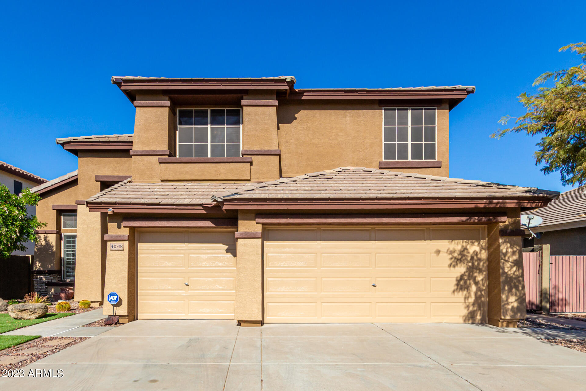 41008 N CROCKETT Trail