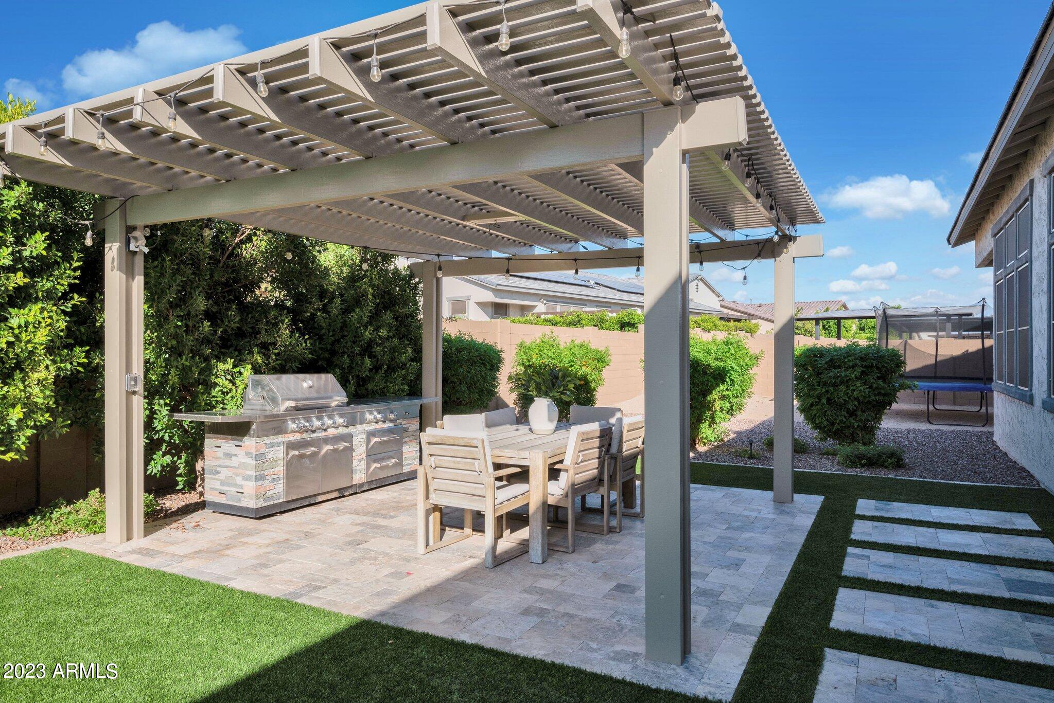 9238 W VILLA CHULA --