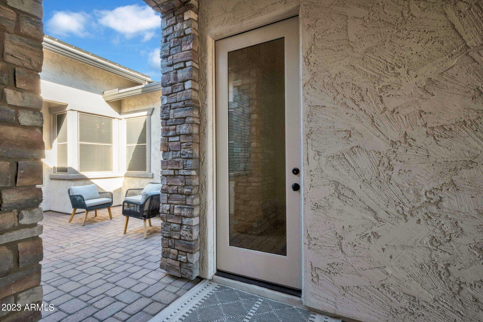 9238 W VILLA CHULA --