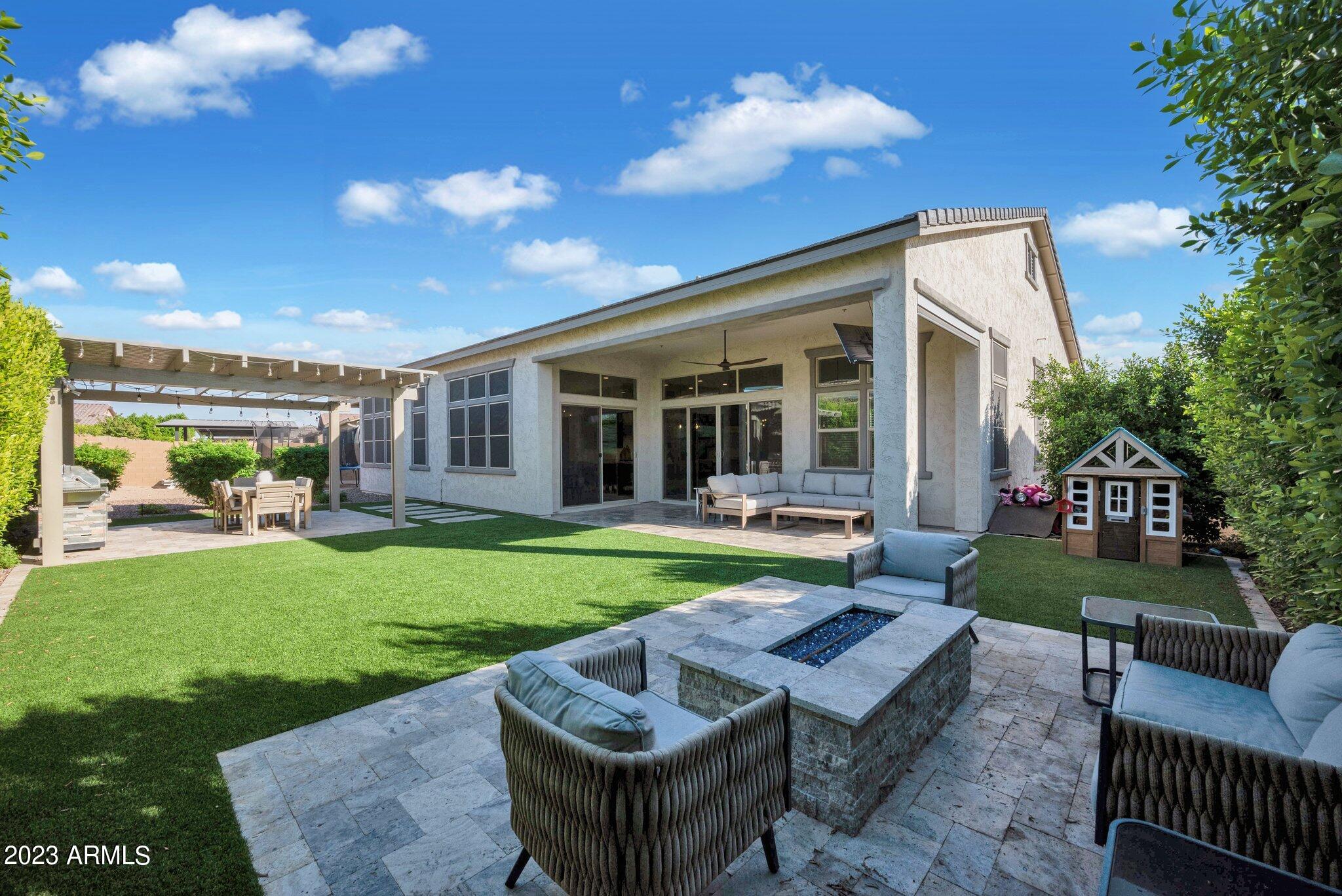 9238 W VILLA CHULA --