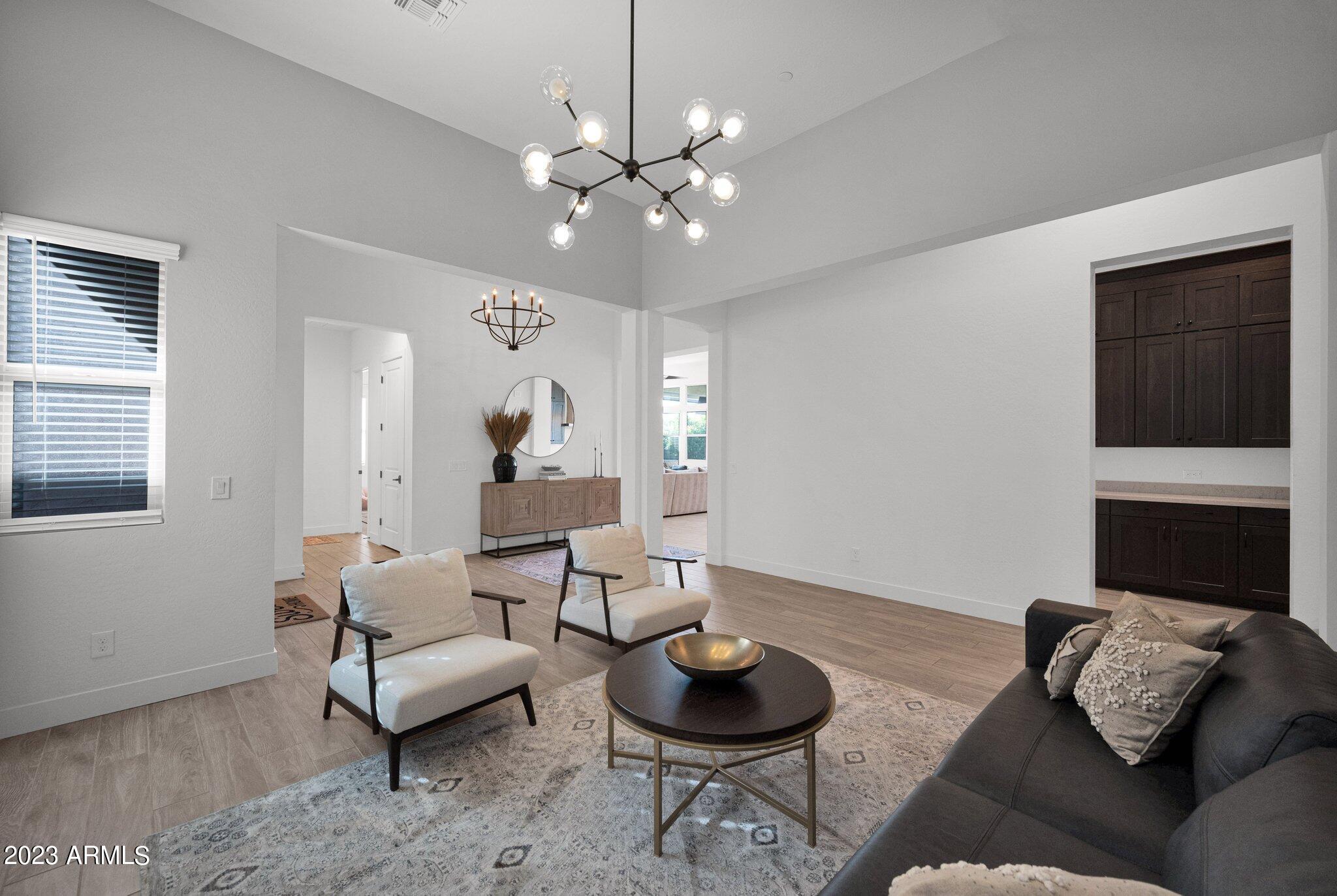 9238 W VILLA CHULA --
