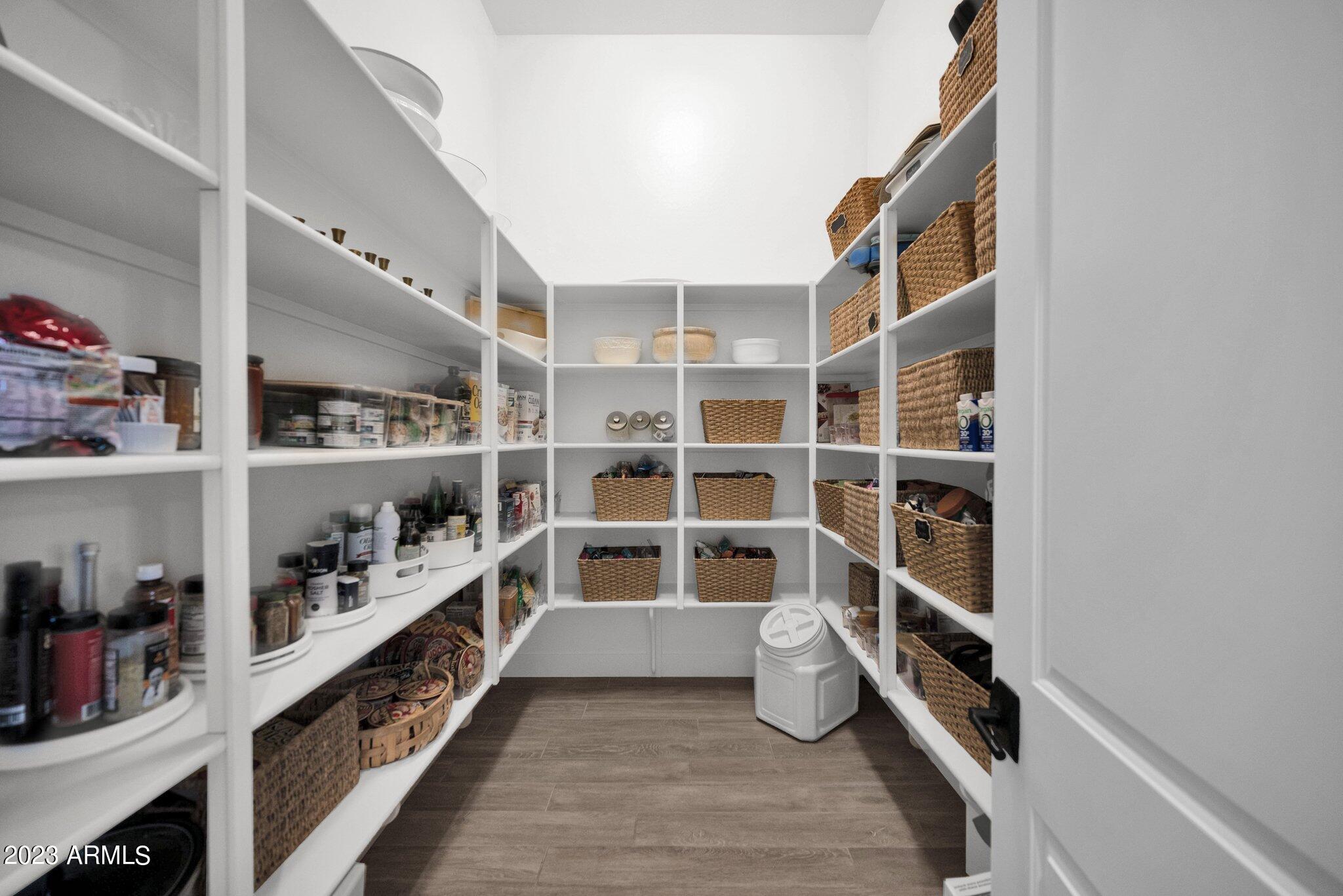 9238 W VILLA CHULA --