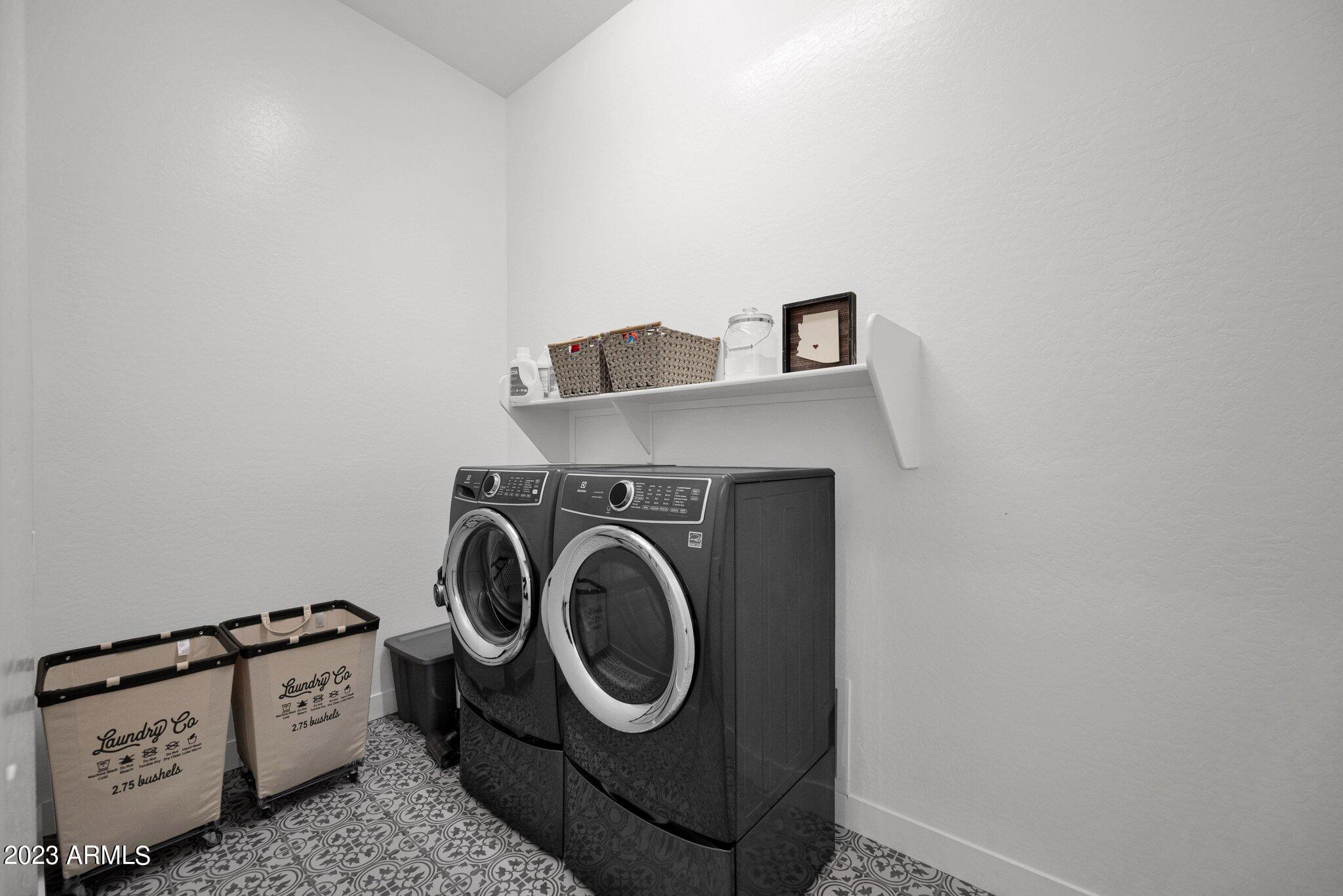 9238 W VILLA CHULA --