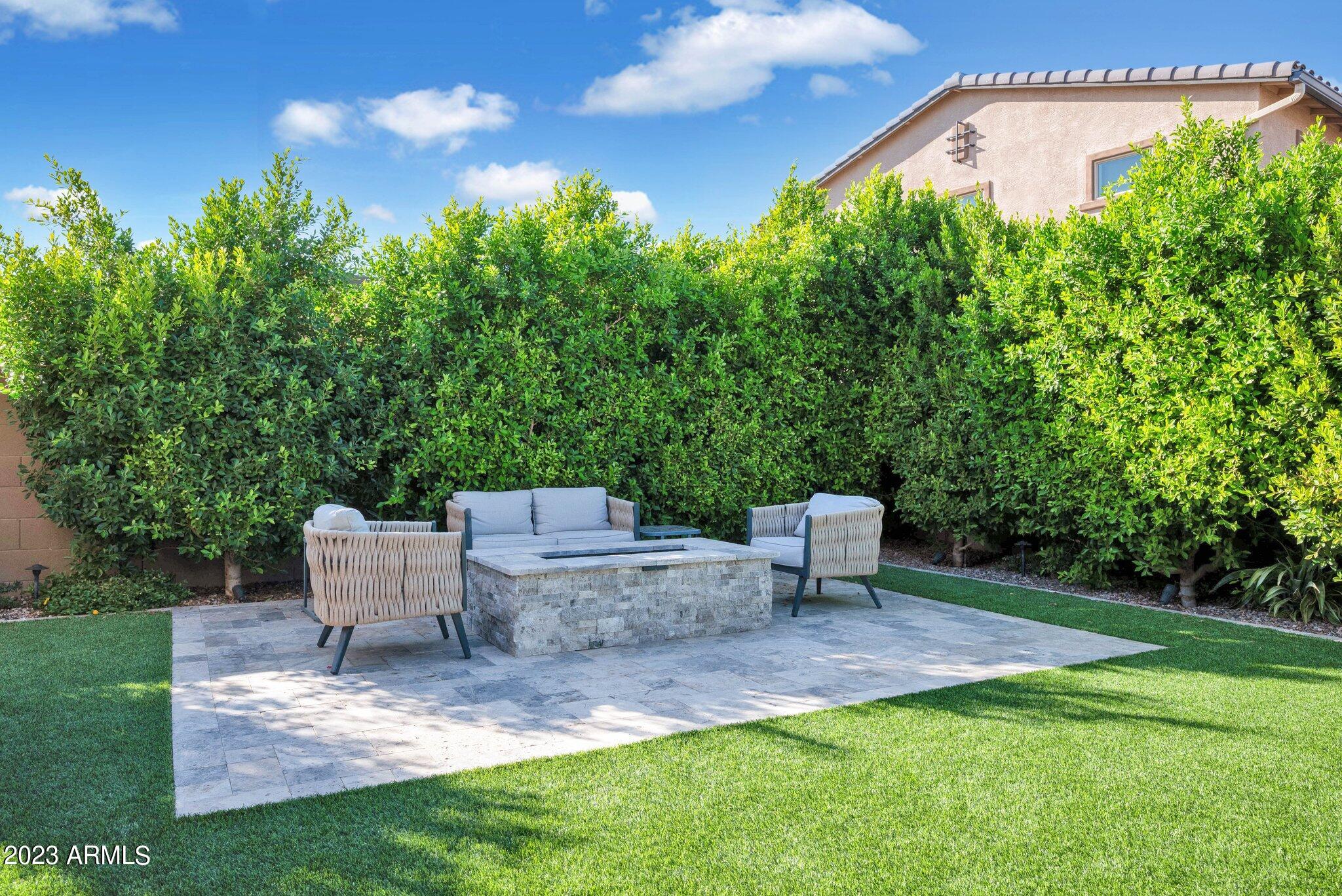 9238 W VILLA CHULA --