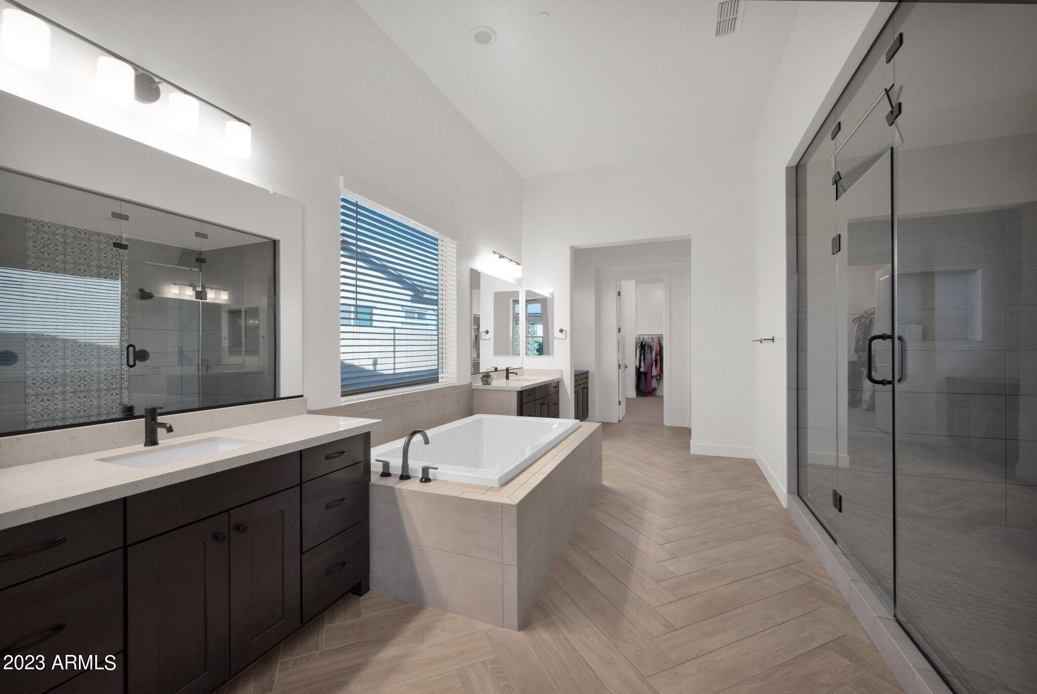 9238 W VILLA CHULA --