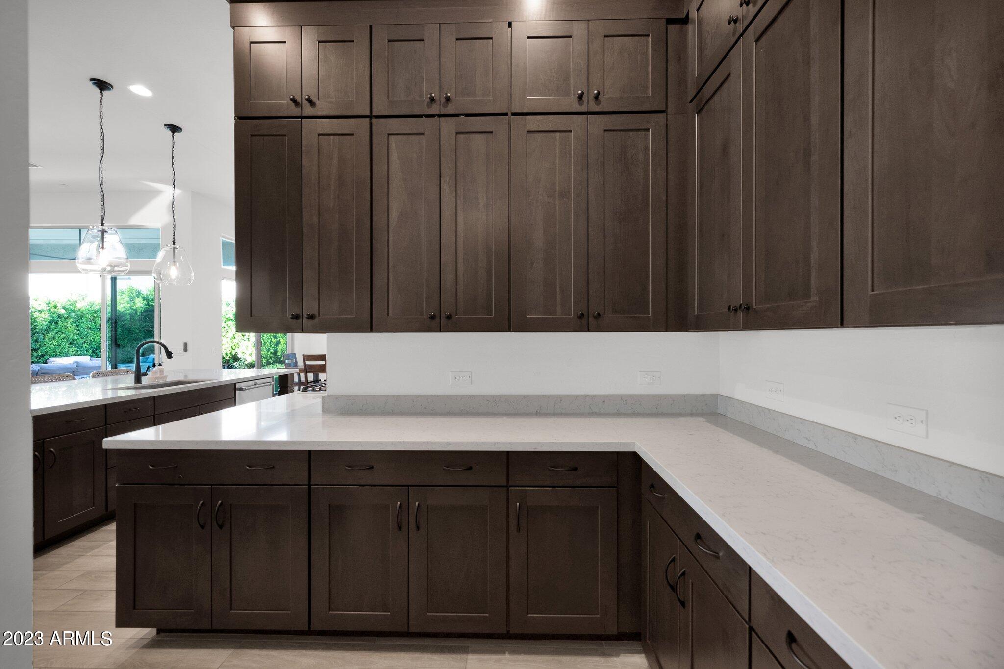 9238 W VILLA CHULA --