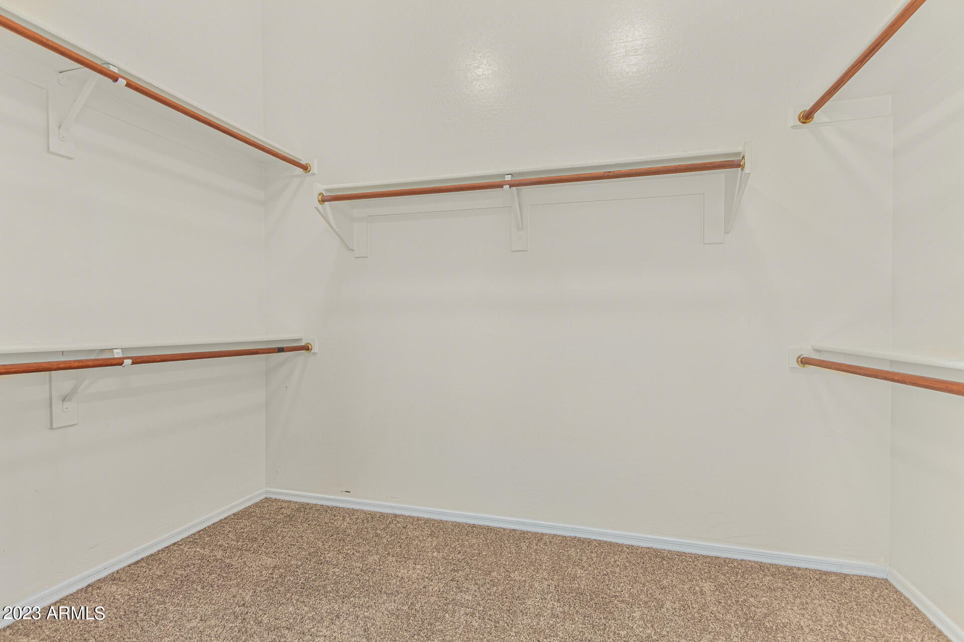 2321 W MINERAL Road
