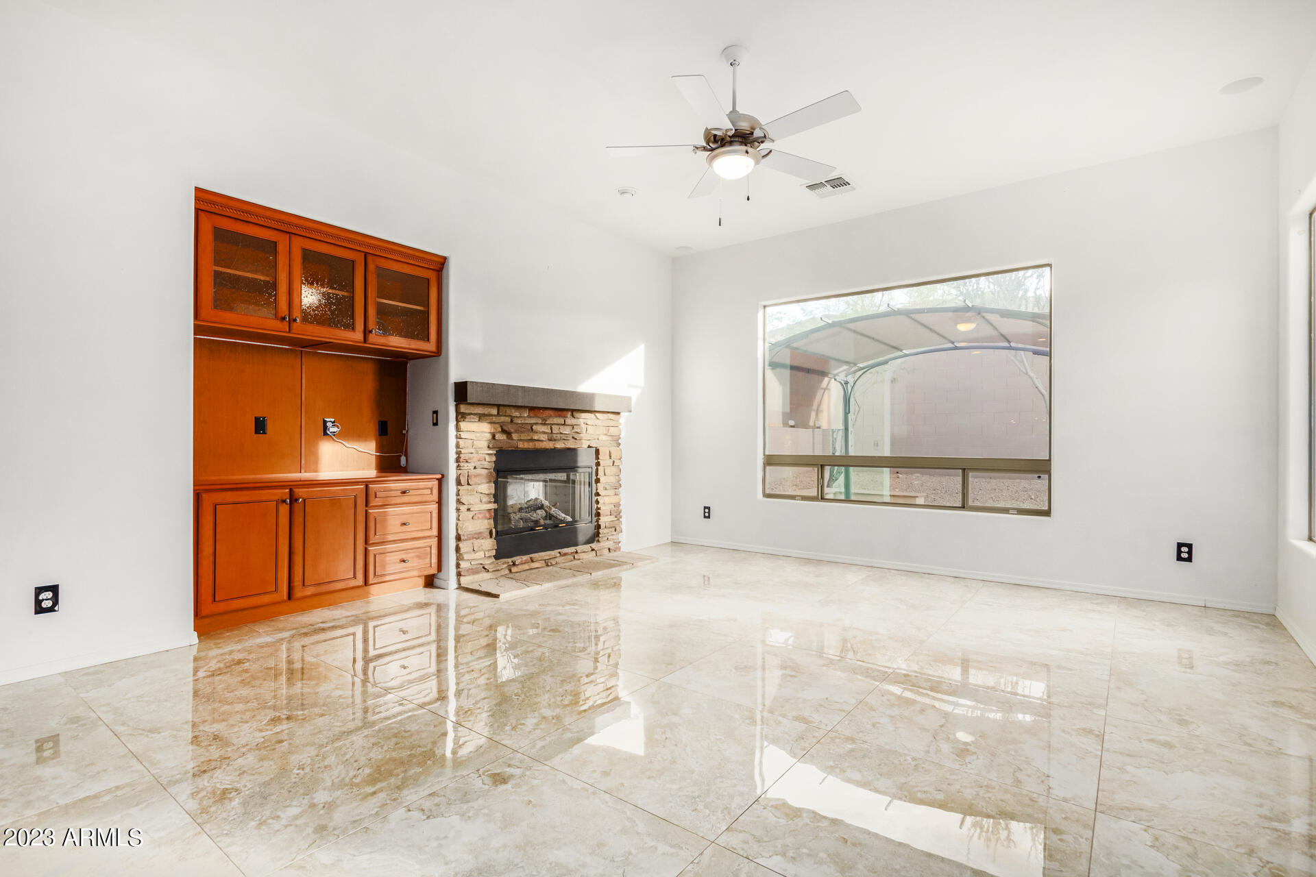 2321 W MINERAL Road