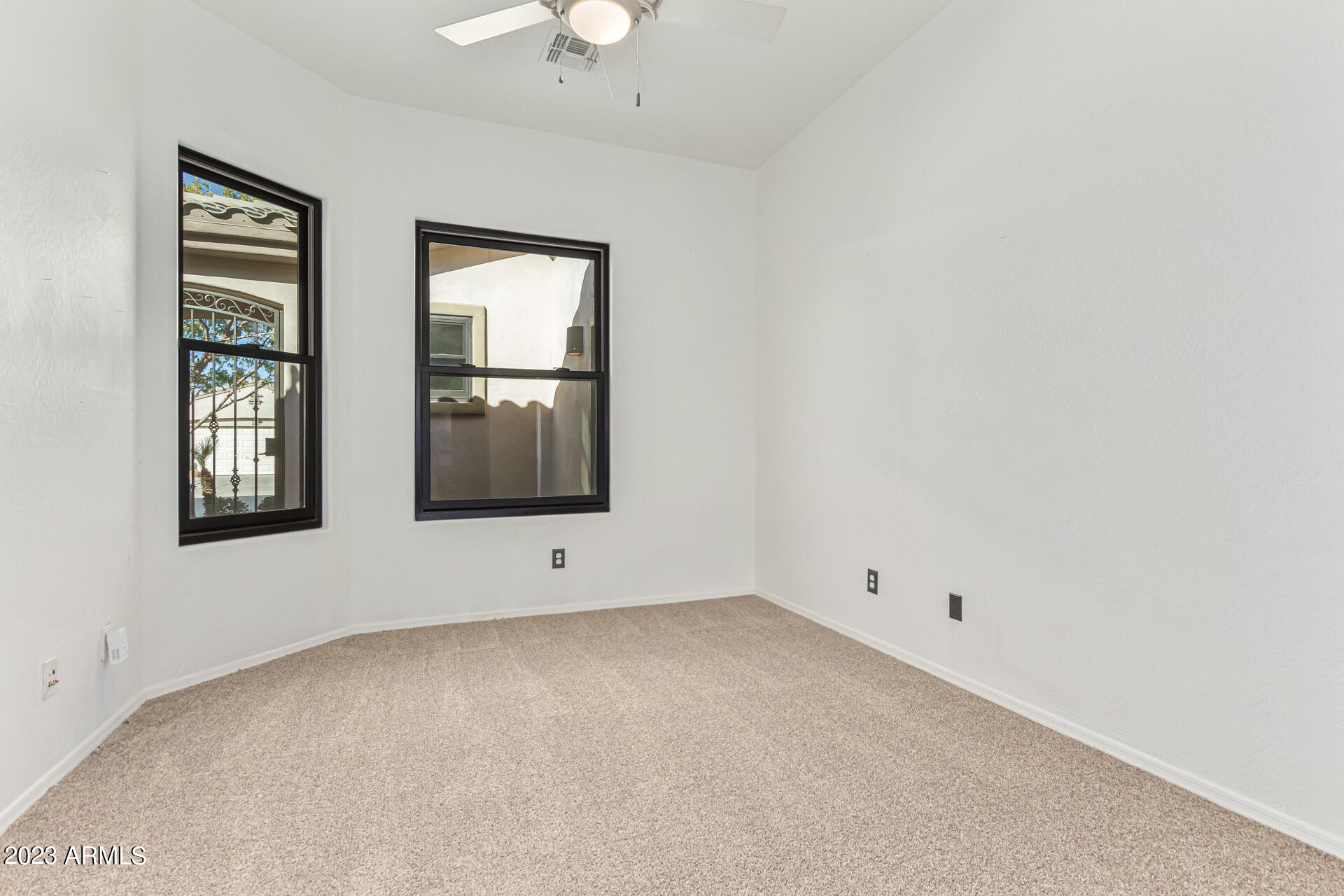 2321 W MINERAL Road