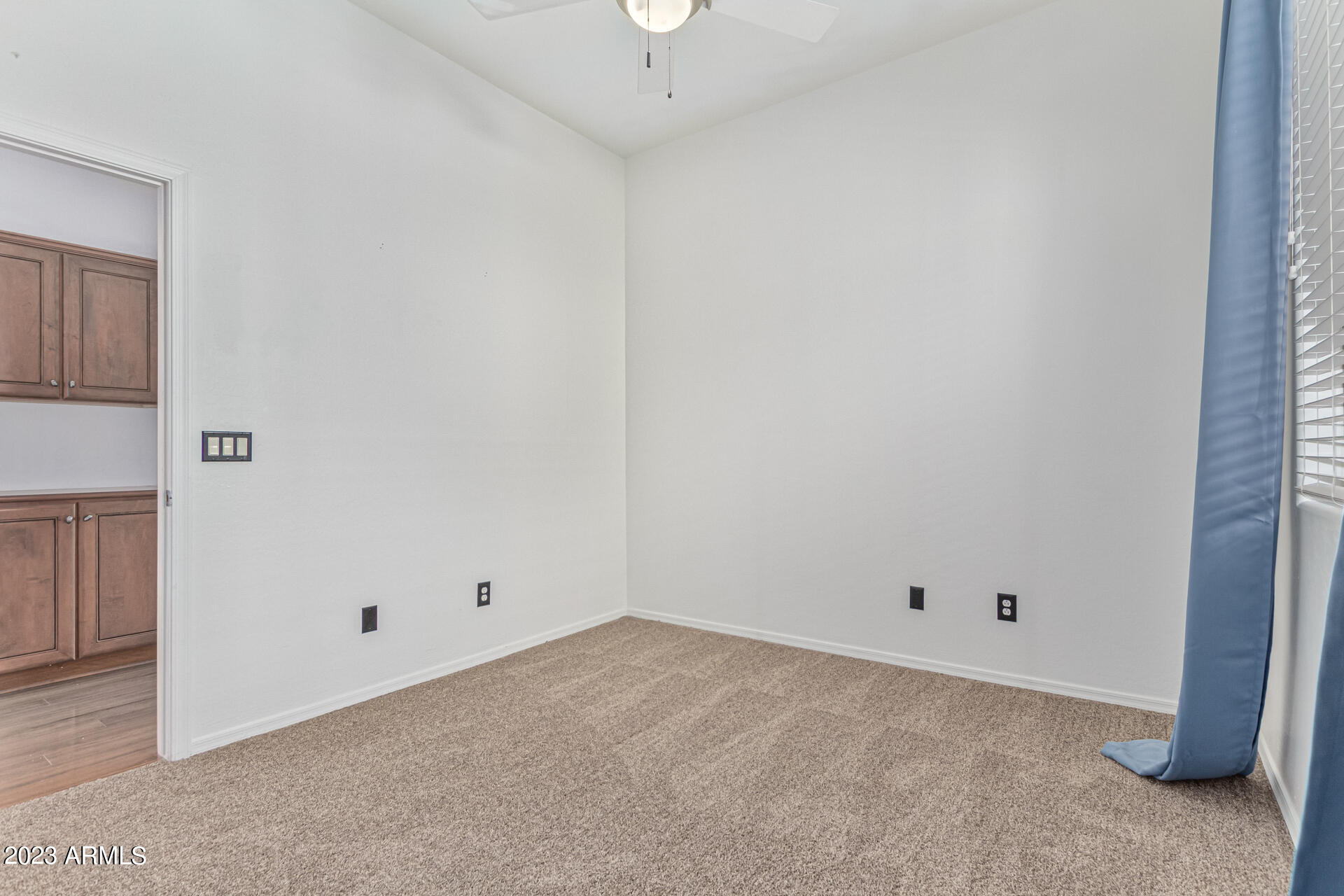 2321 W MINERAL Road