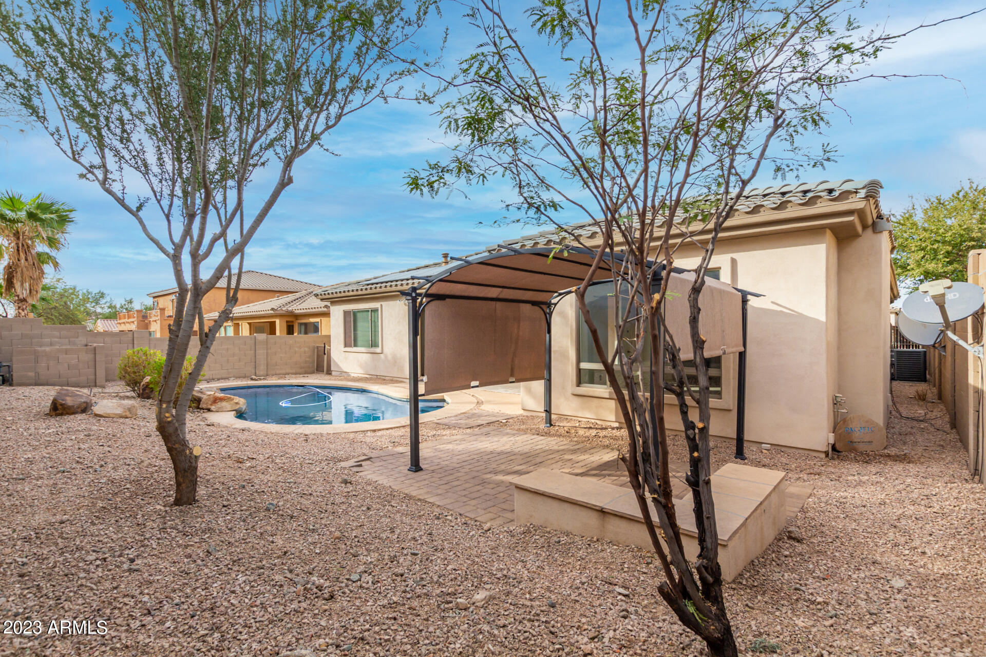 2321 W MINERAL Road