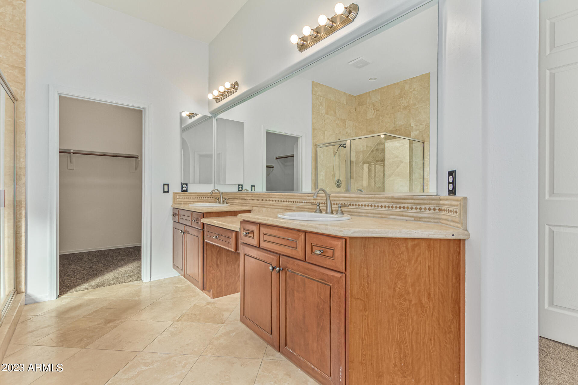 2321 W MINERAL Road