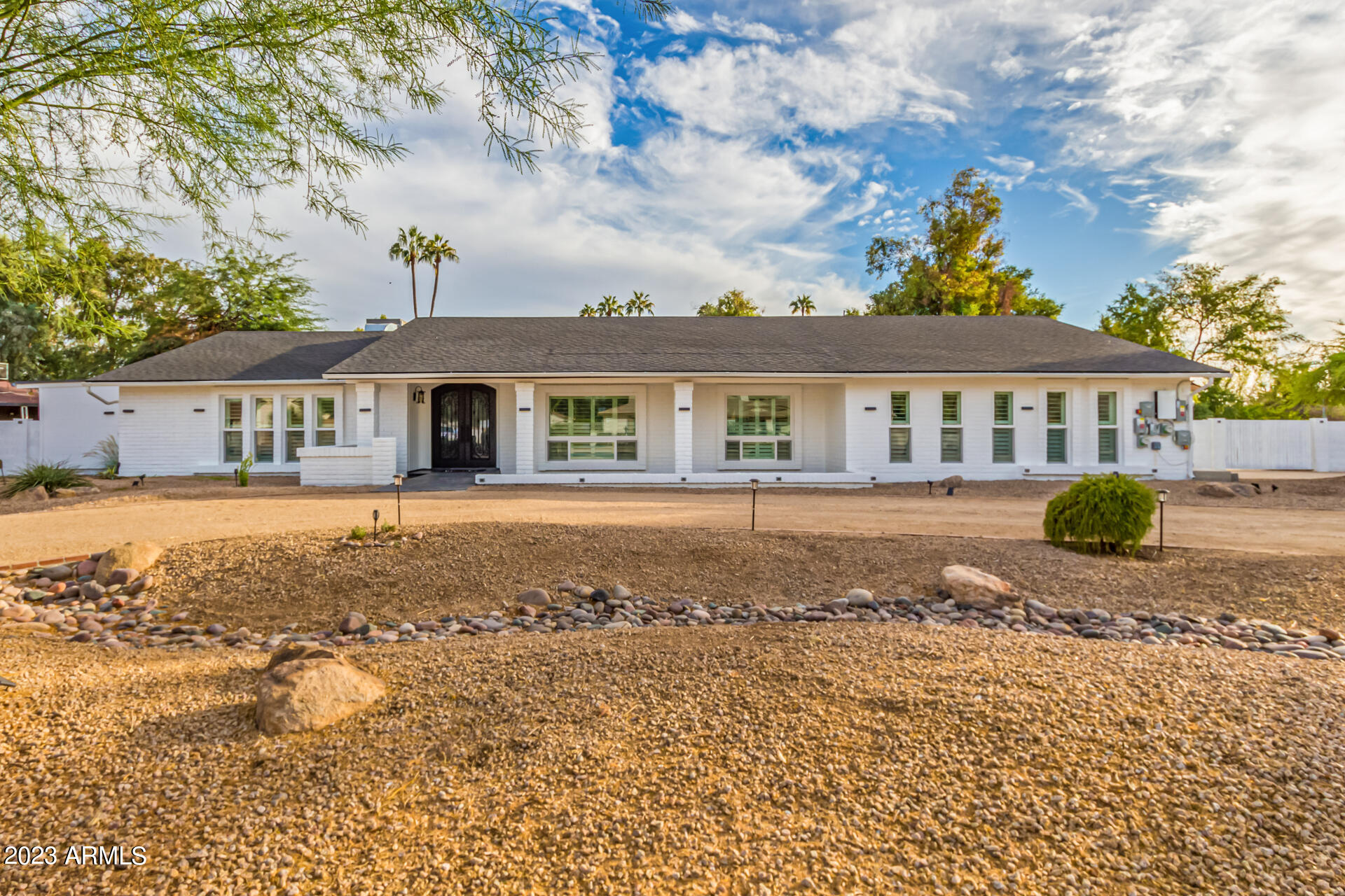 6413 W CORRINE Drive