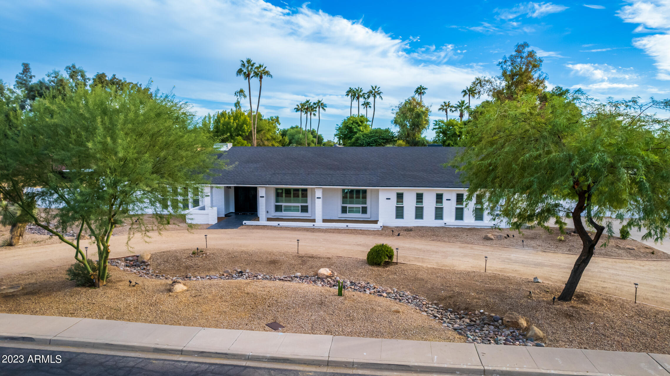 6413 W CORRINE Drive