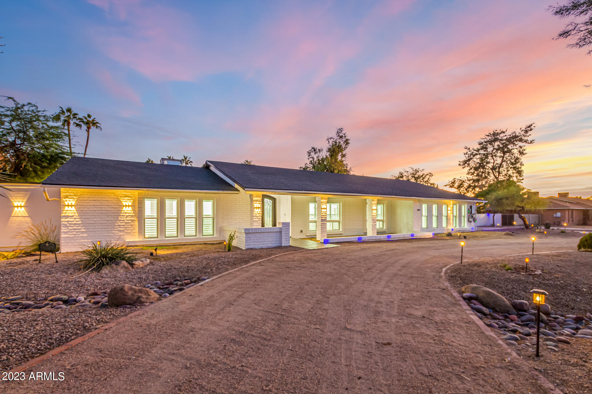 6413 W CORRINE Drive