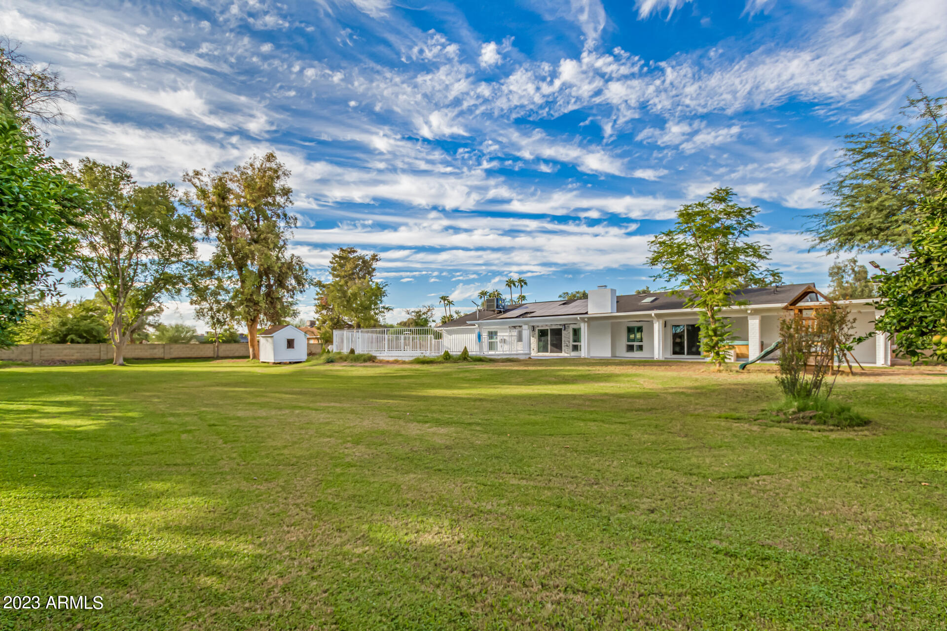 6413 W CORRINE Drive
