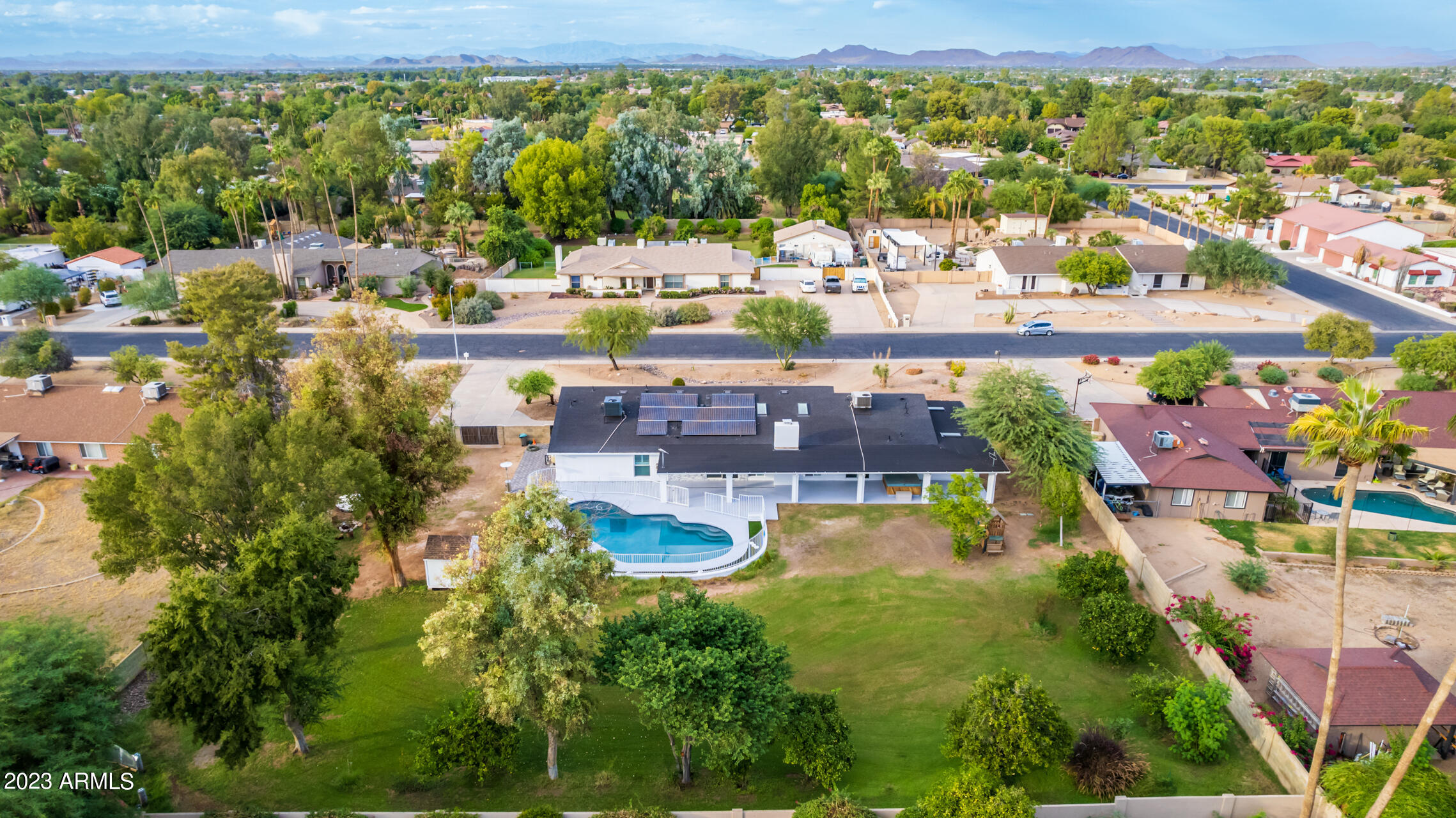 6413 W CORRINE Drive