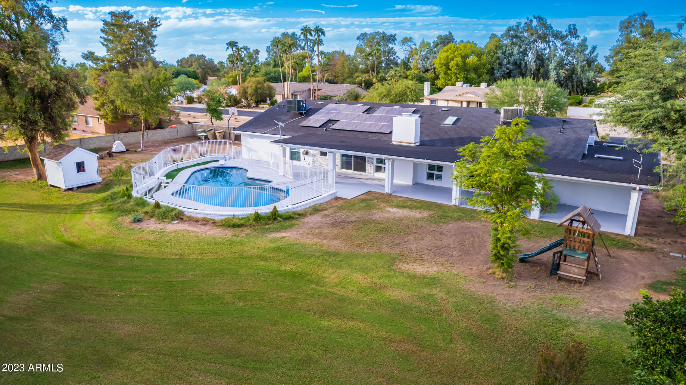 6413 W CORRINE Drive