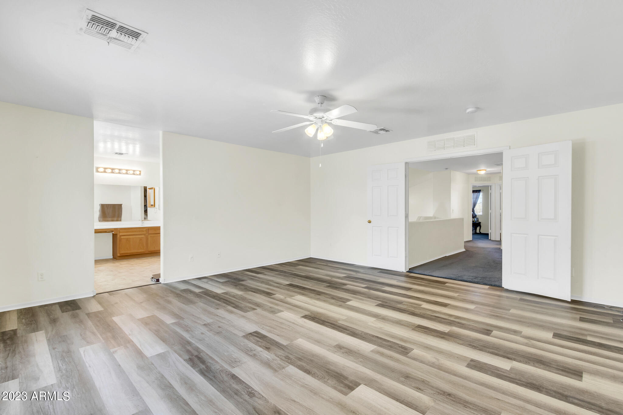 2028 N WILDFLOWER Lane