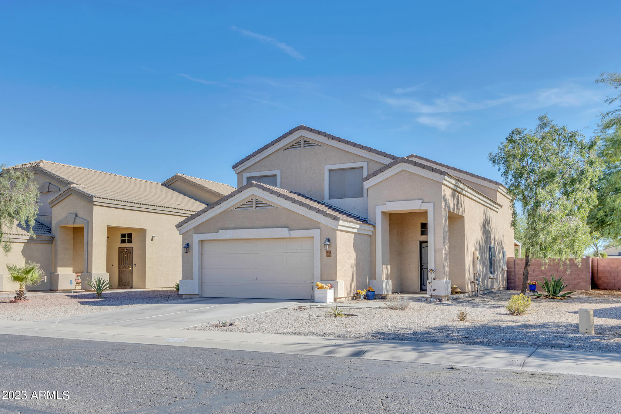 2028 N WILDFLOWER Lane