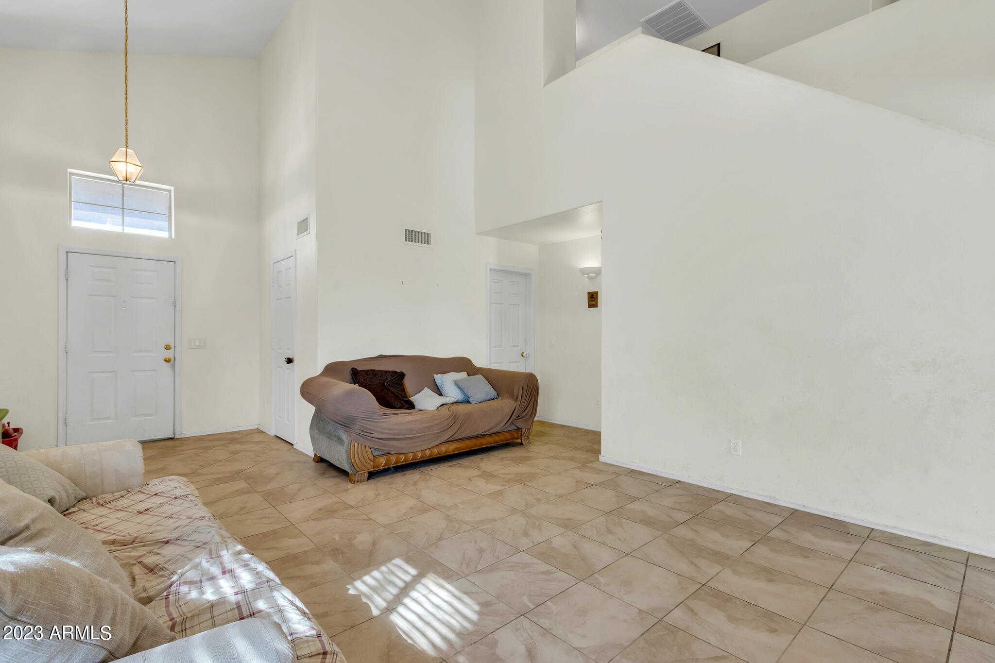 2028 N WILDFLOWER Lane