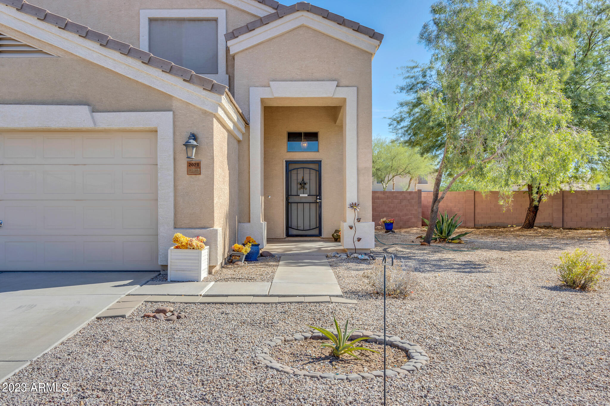 2028 N WILDFLOWER Lane
