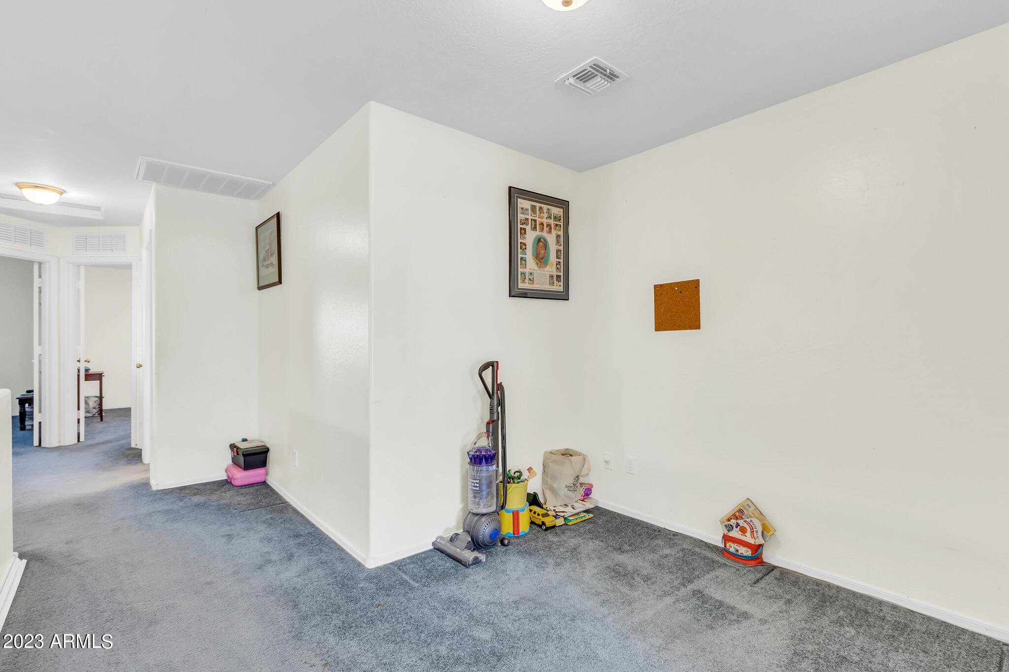 2028 N WILDFLOWER Lane