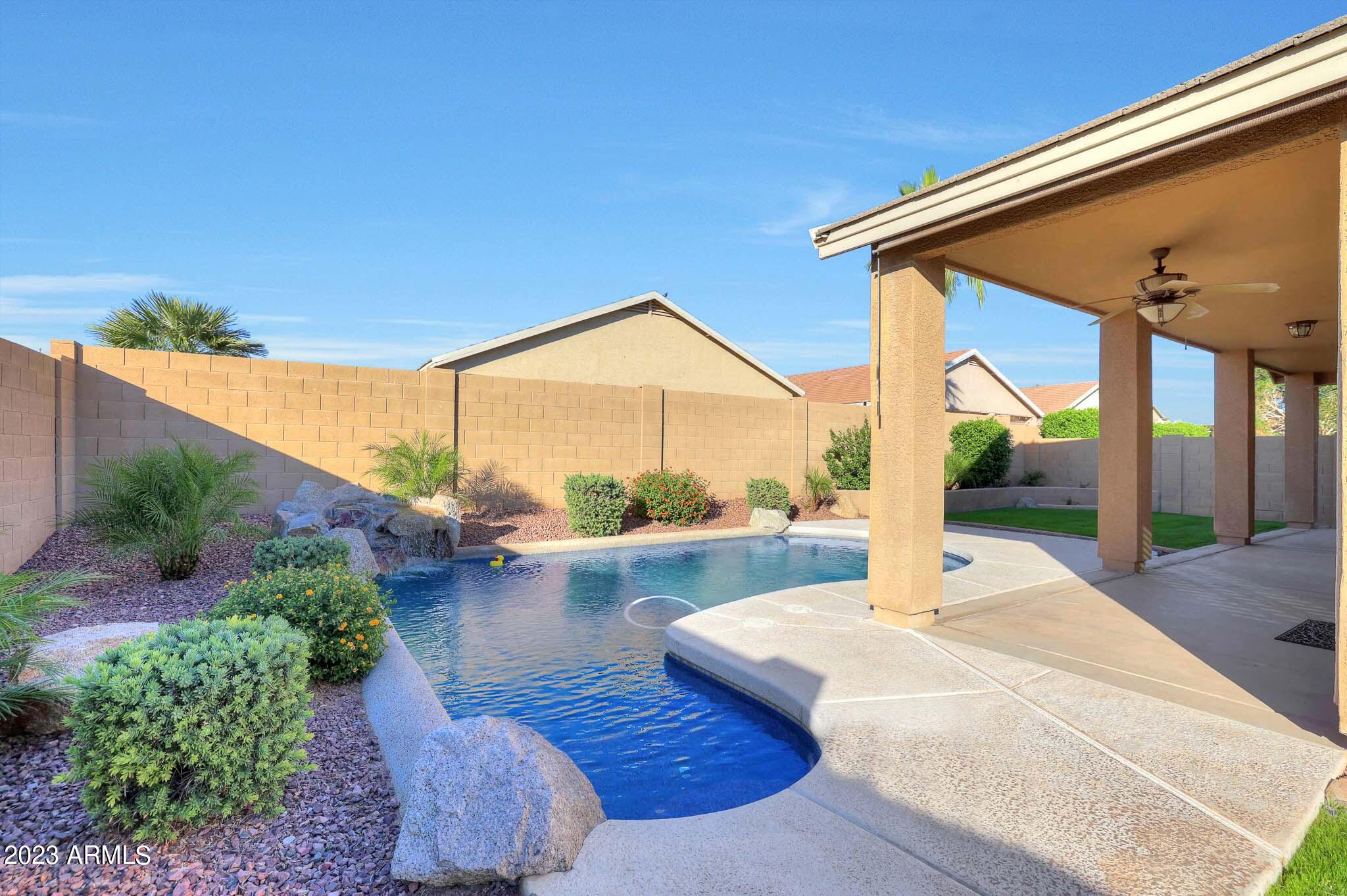15072 W Charter Oak Road