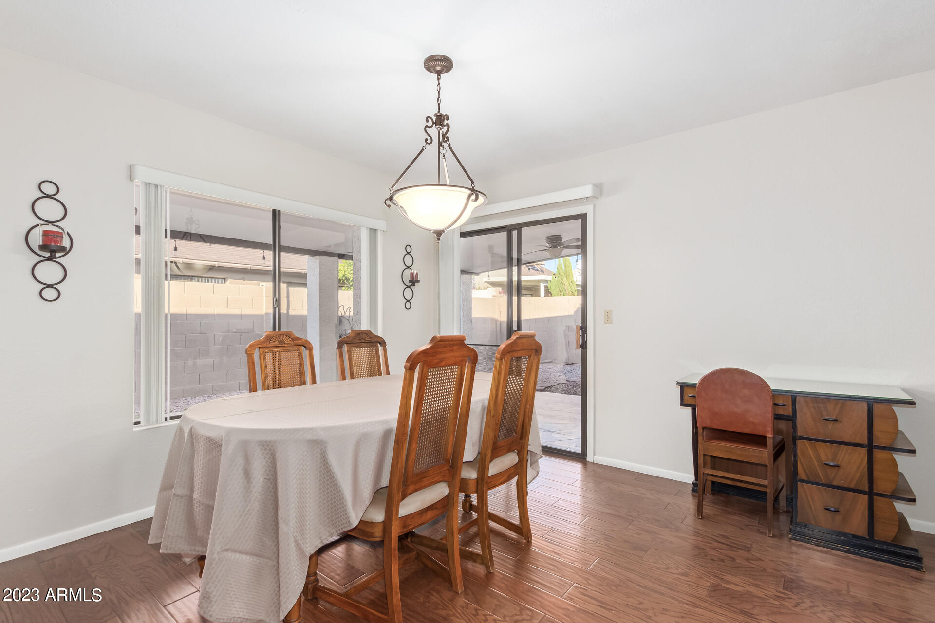 1102 E VILLA MARIA Drive