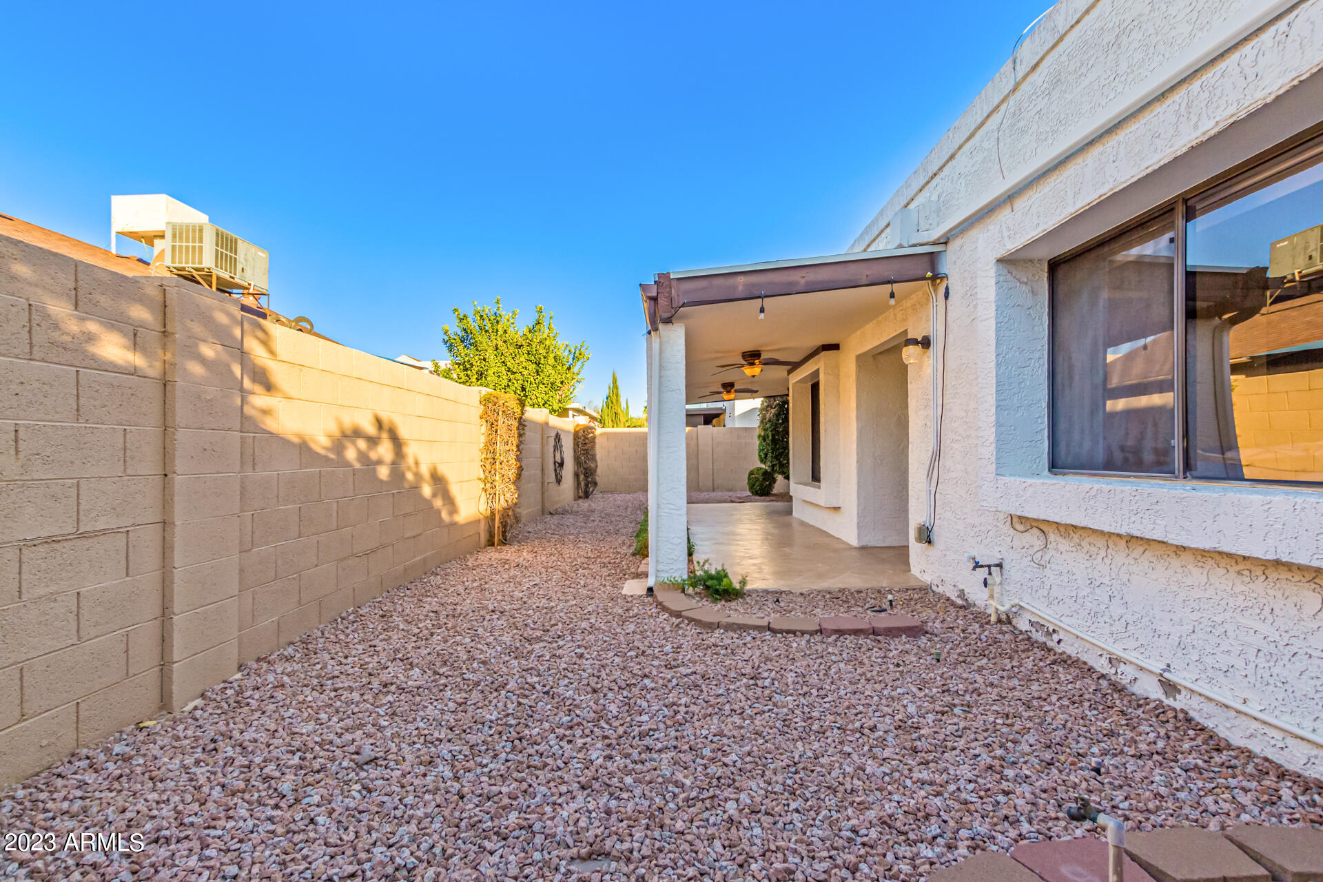 1102 E VILLA MARIA Drive