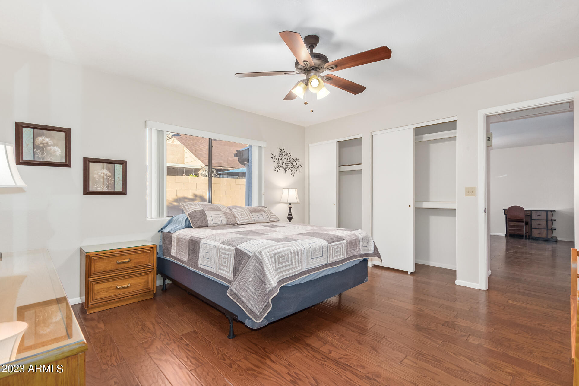 1102 E VILLA MARIA Drive