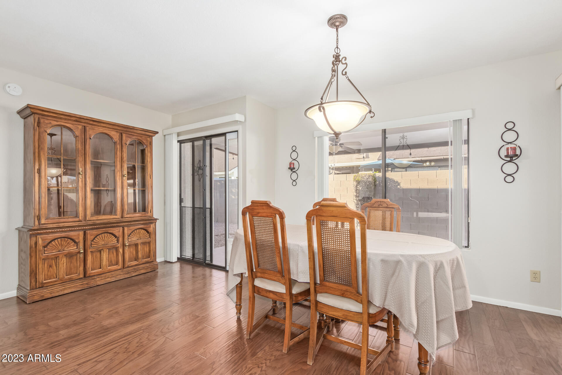 1102 E VILLA MARIA Drive