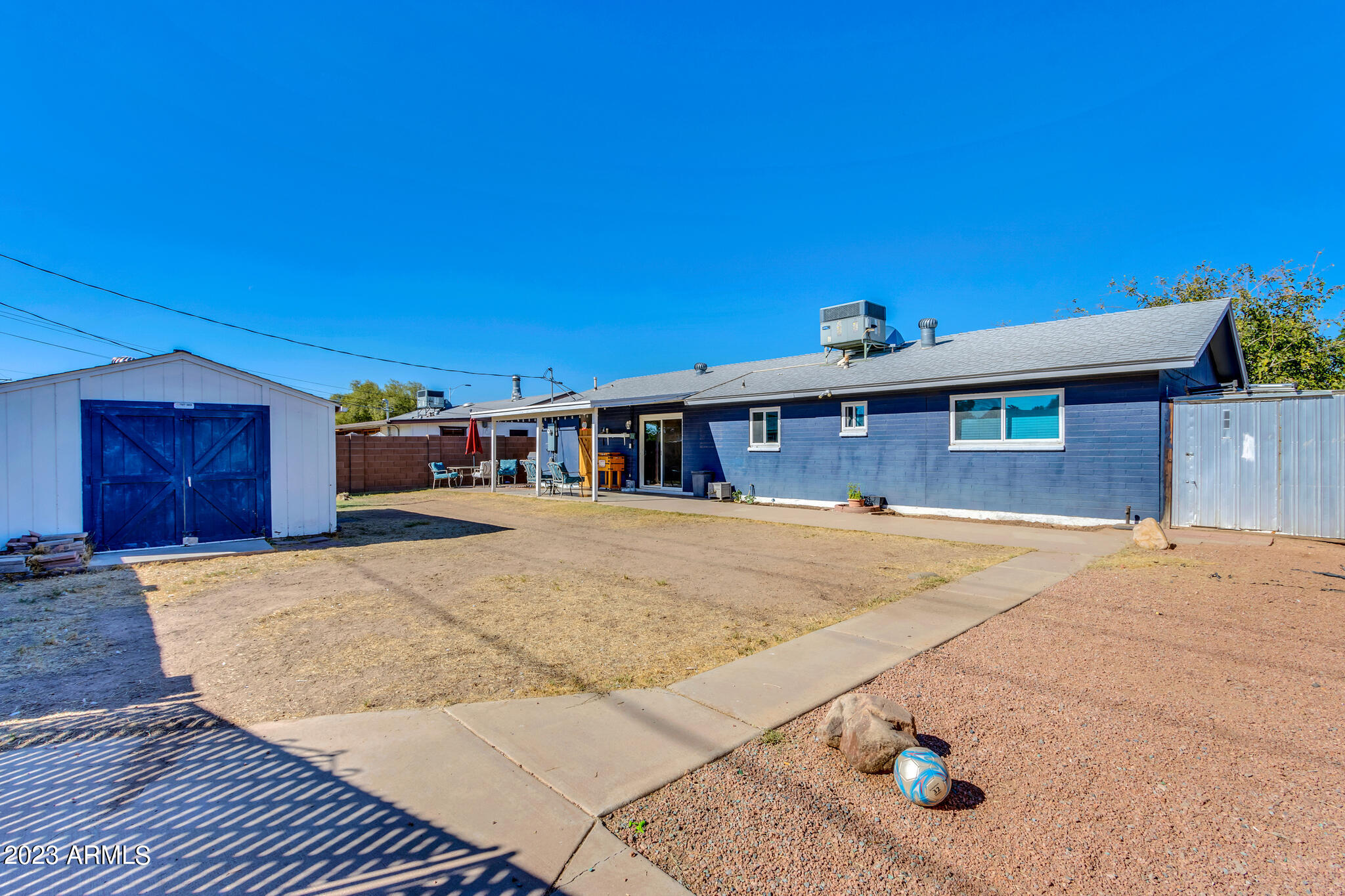 1065 E MILLETT Avenue