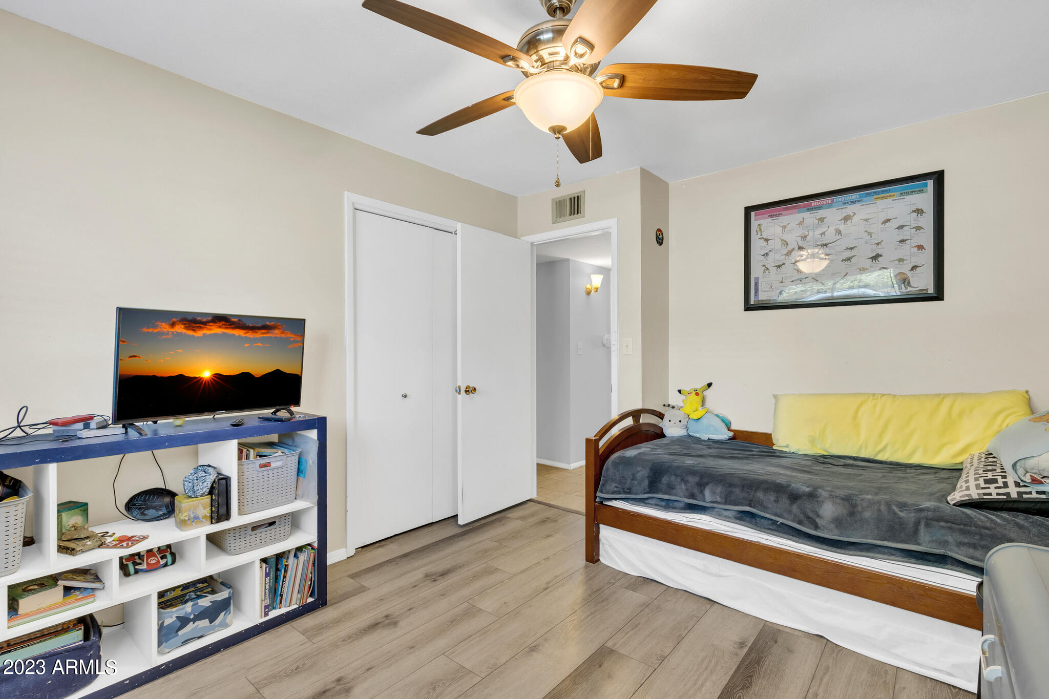 1065 E MILLETT Avenue